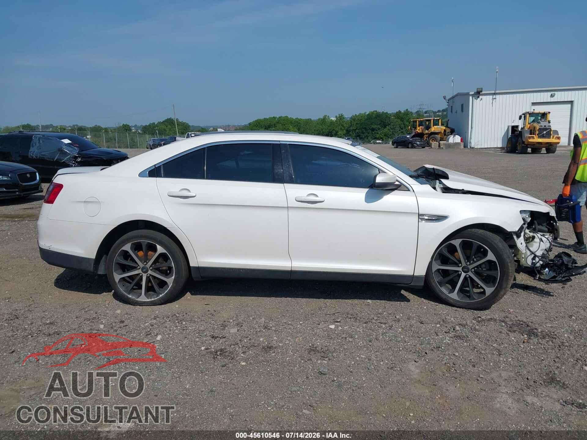 FORD TAURUS 2016 - 1FAHP2E87GG152986