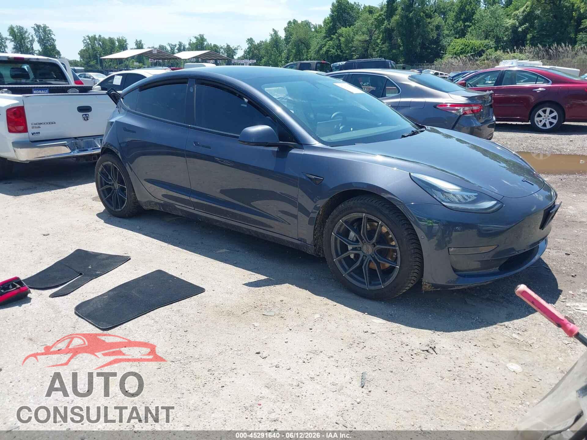 TESLA MODEL 3 2022 - 5YJ3E1EBXNF263149