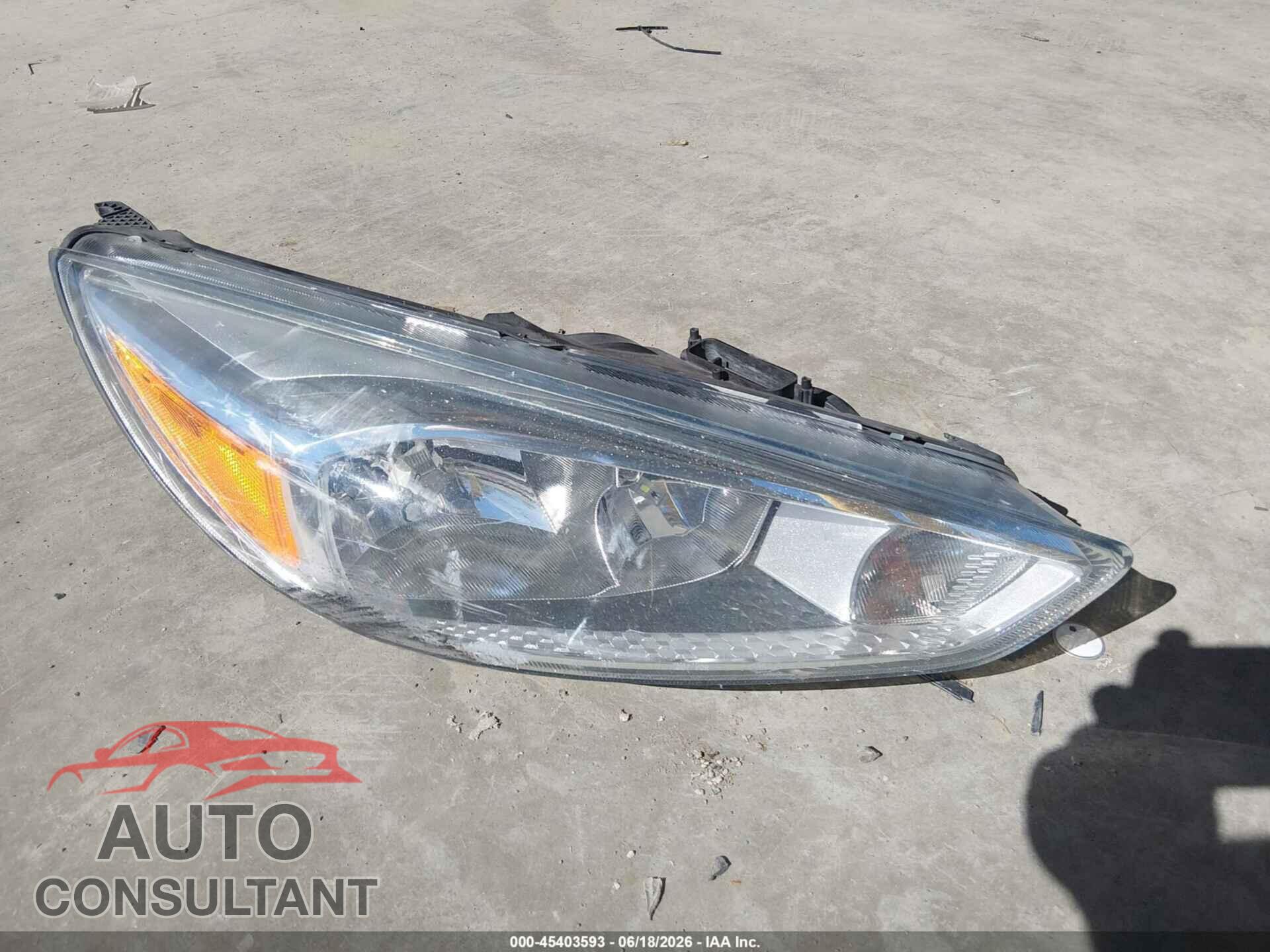 FORD FOCUS 2015 - 1FADP3E26FL281730
