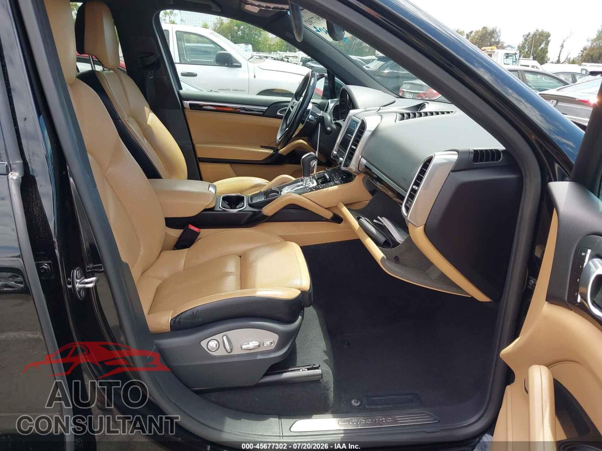 PORSCHE CAYENNE 2017 - WP1AA2A2XHKA88549