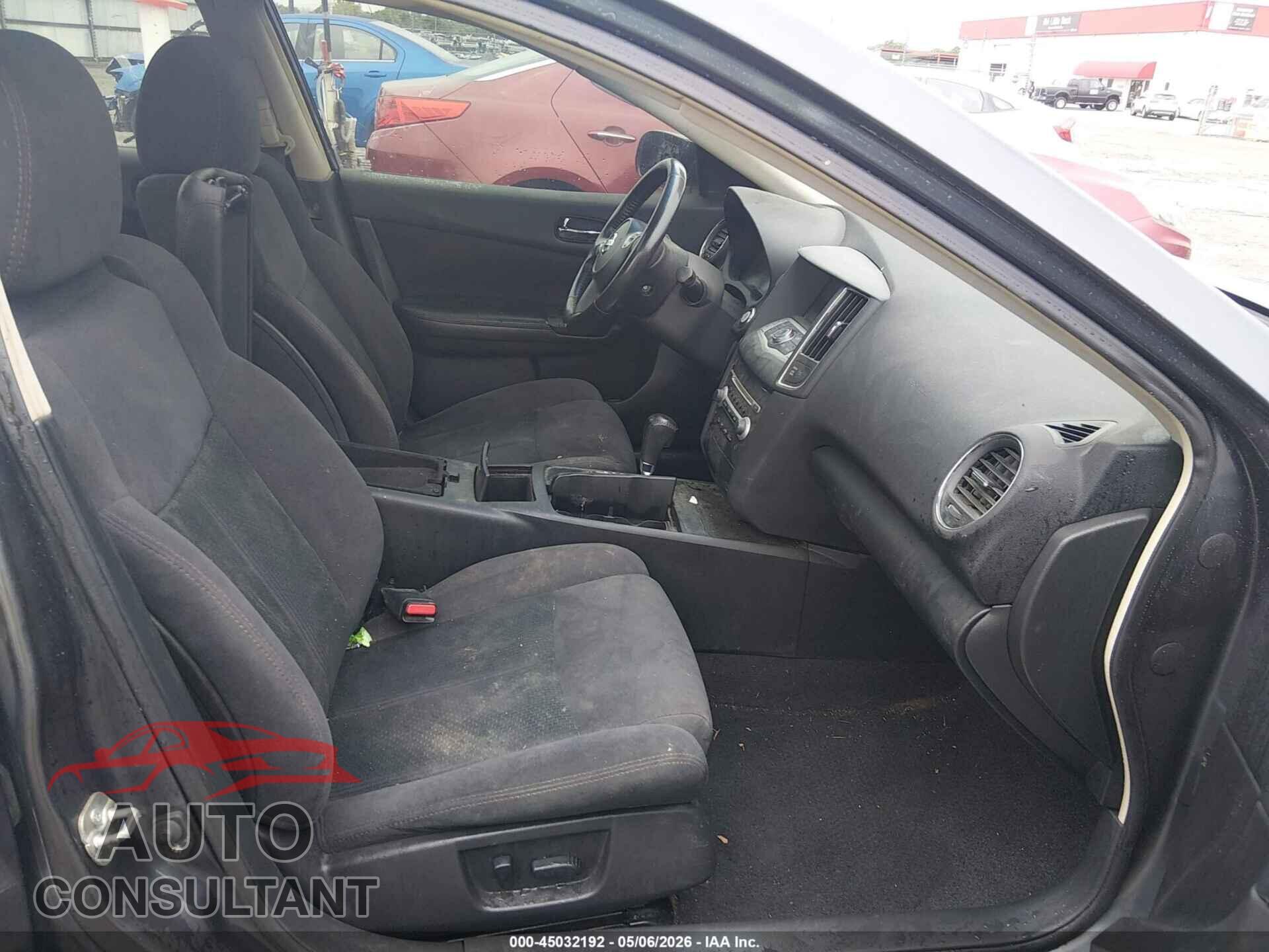NISSAN MAXIMA 2013 - 1N4AA5AP1DC805641