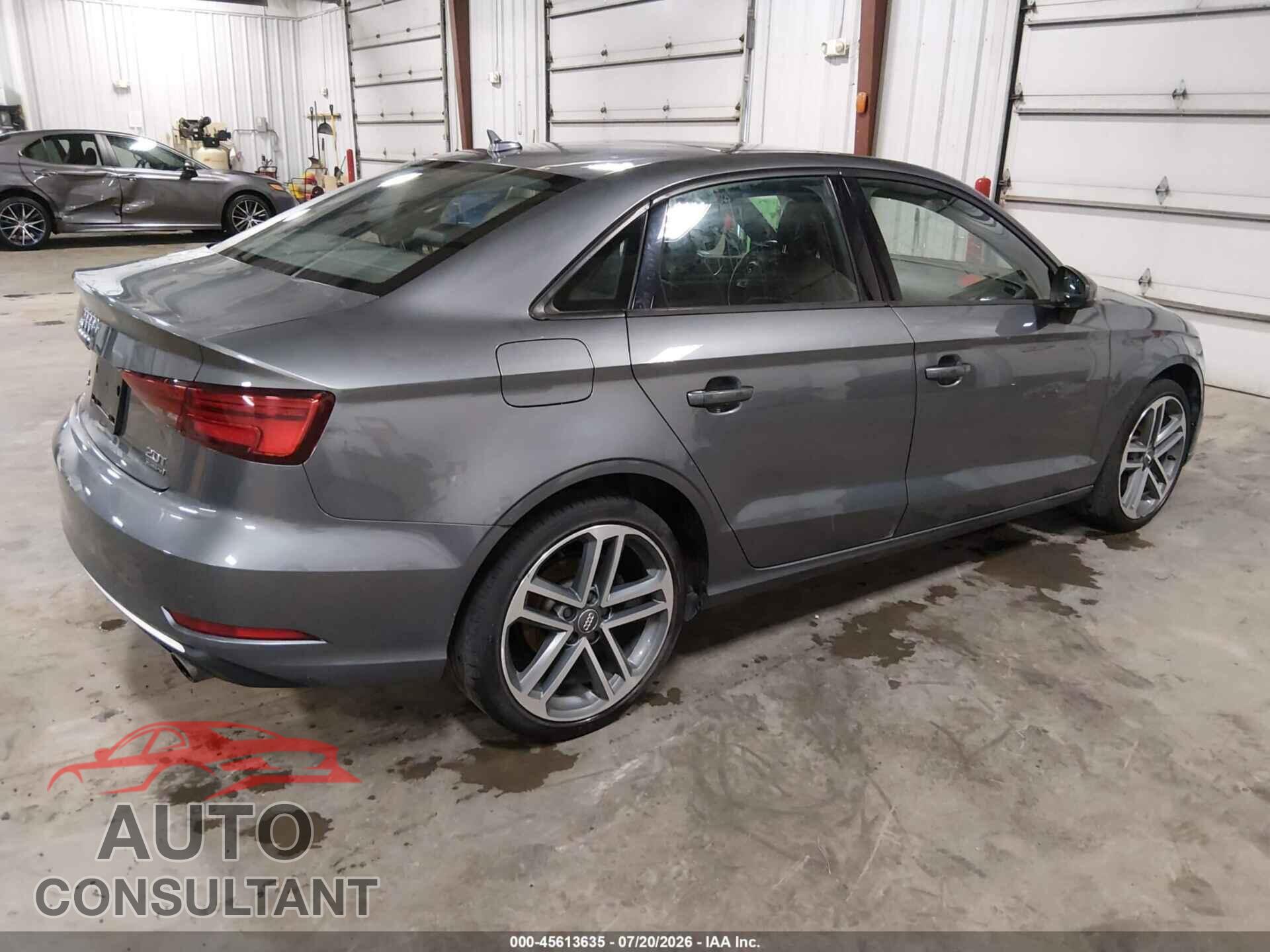 AUDI A3 2017 - WAUB8GFF2H1054294