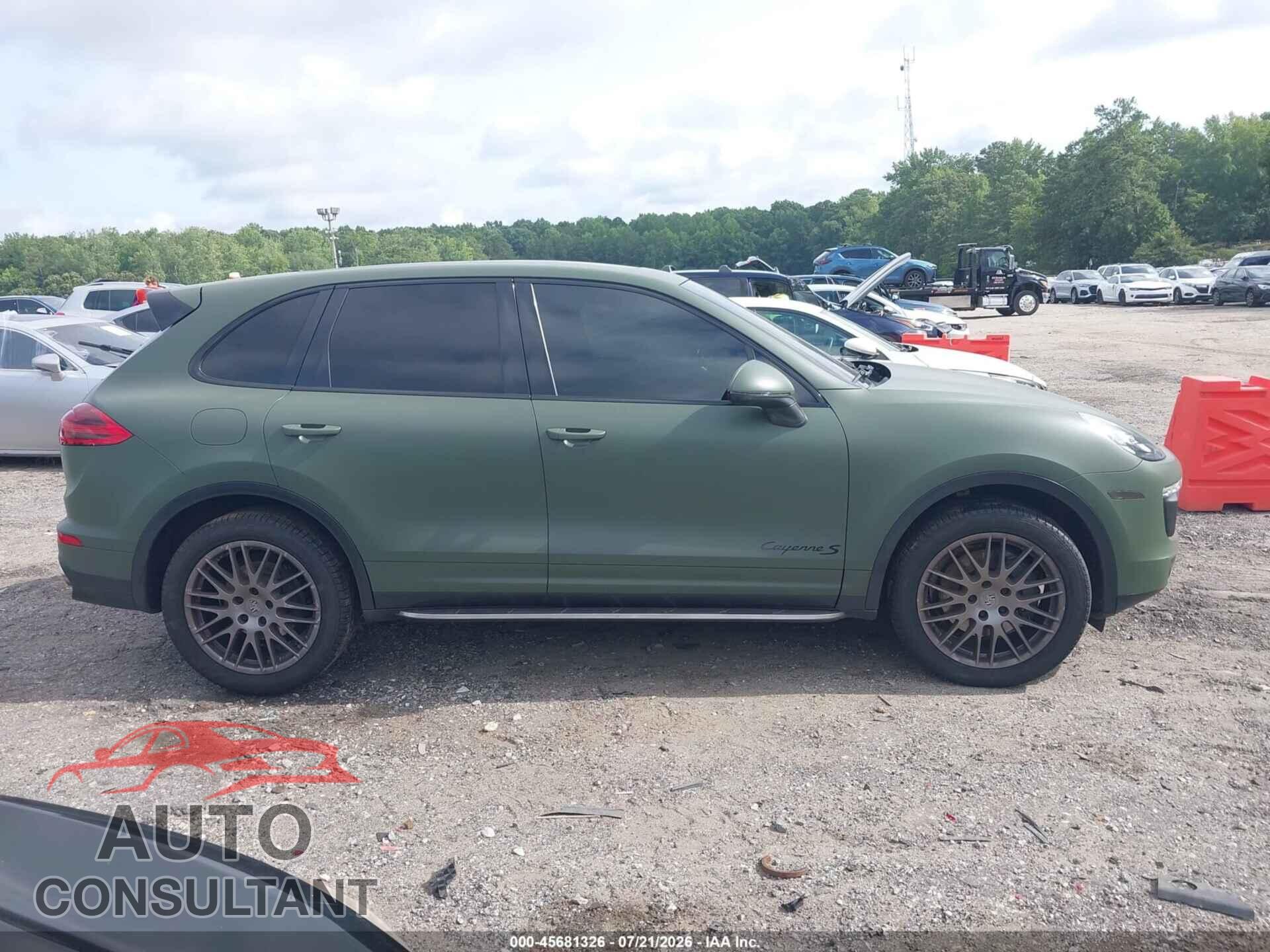 PORSCHE CAYENNE 2015 - WP1AB2A22FLA56408