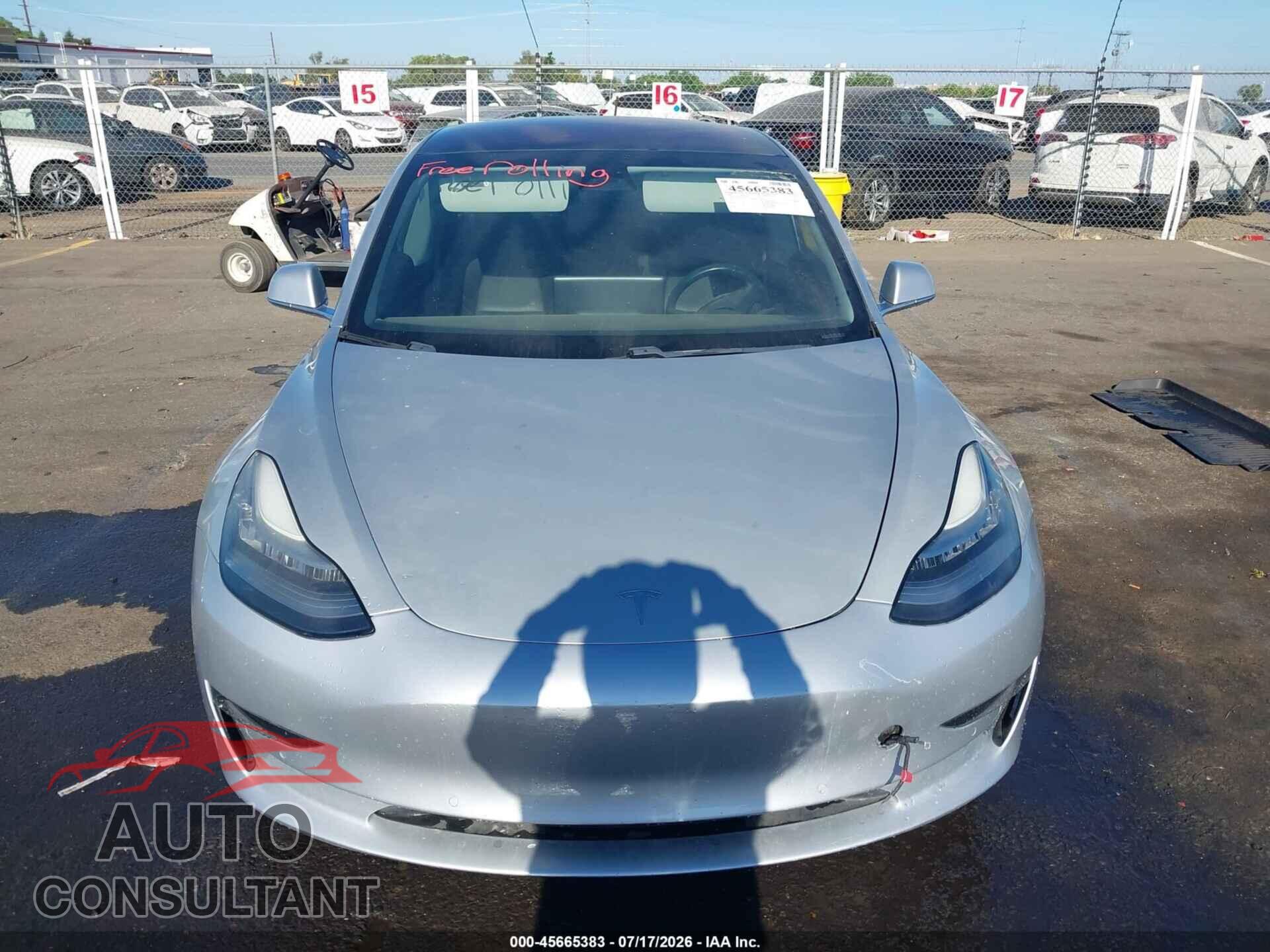 TESLA MODEL 3 2018 - 5YJ3E1EA7JF011649