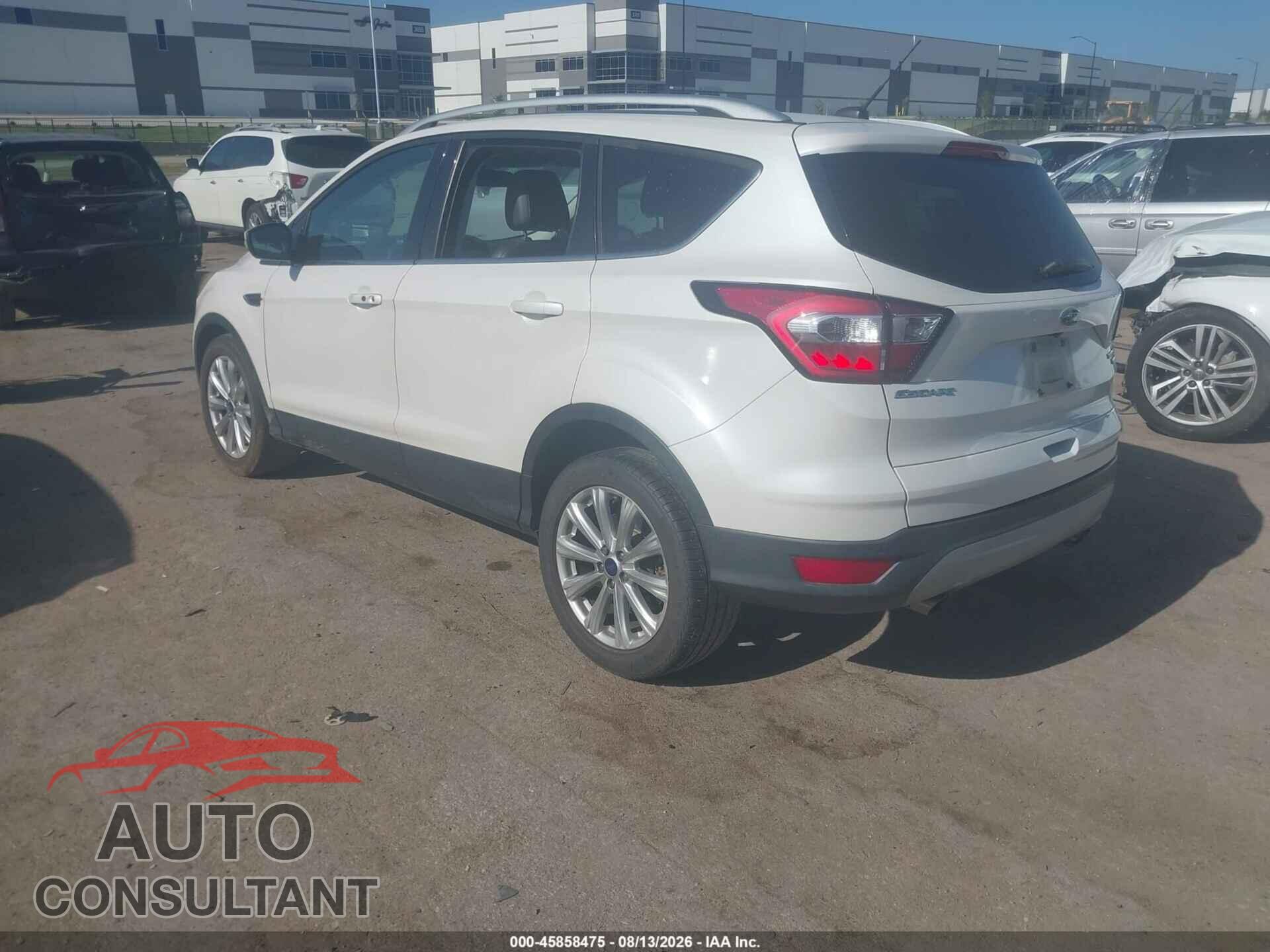 FORD ESCAPE 2017 - 1FMCU0JD2HUE35220