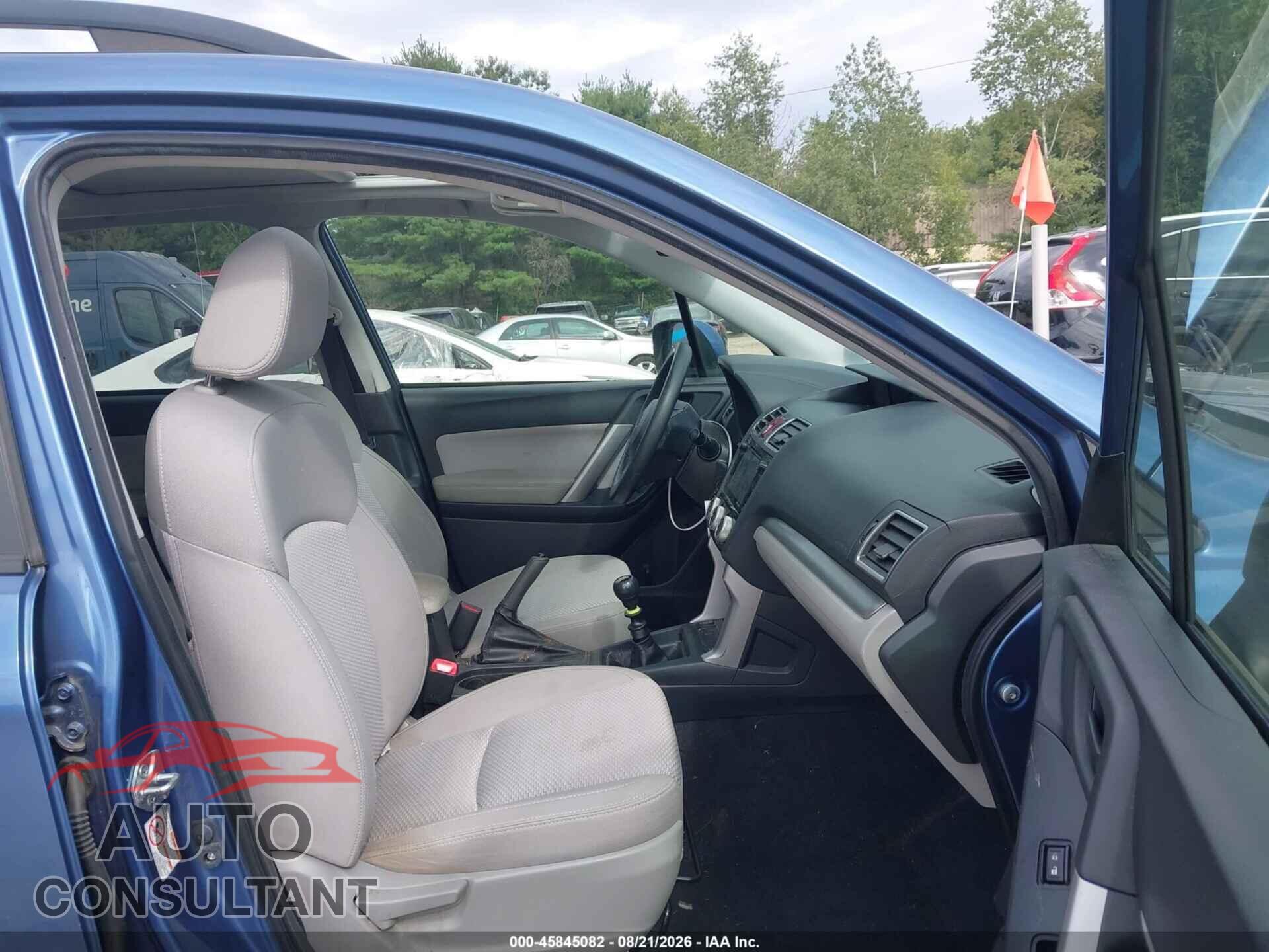 SUBARU FORESTER 2016 - JF2SJADC9GG513895