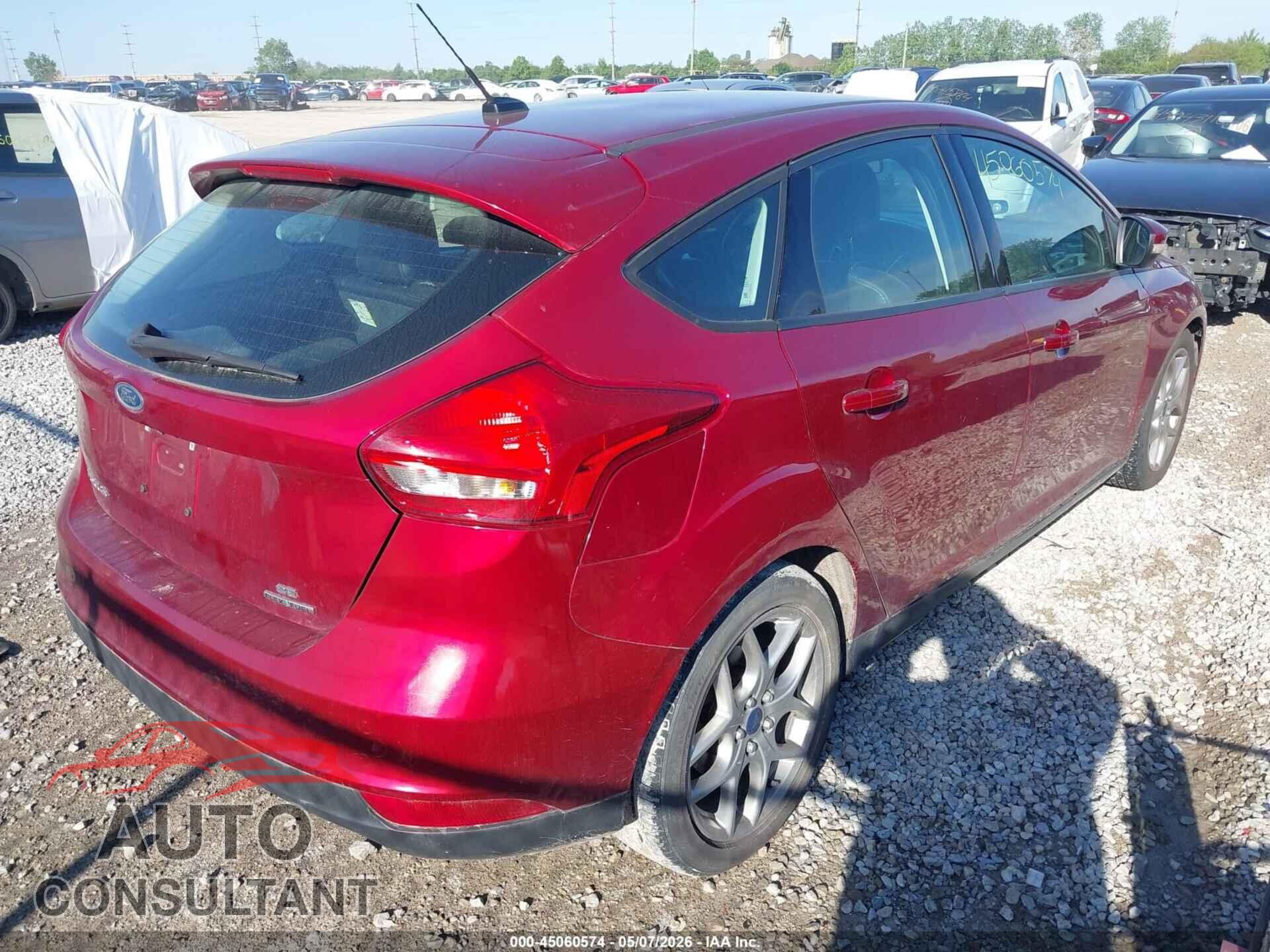 FORD FOCUS 2015 - 1FADP3K29FL293178