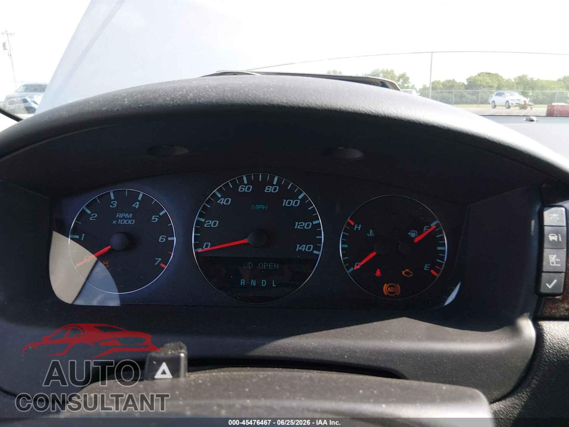 CHEVROLET IMPALA 2013 - 2G1WC5E33D1124428