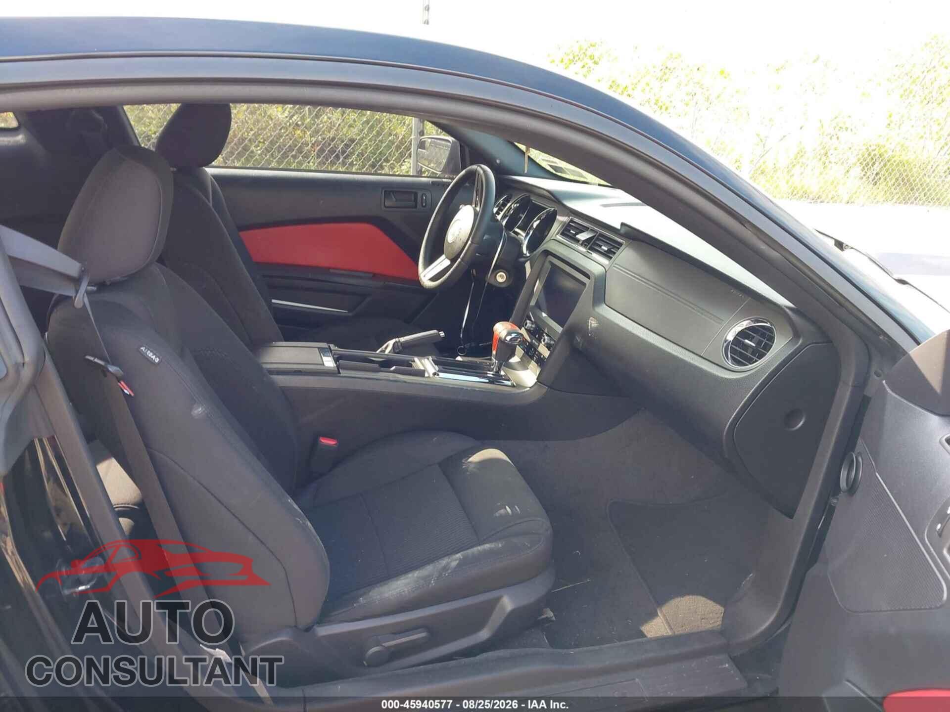 FORD MUSTANG 2012 - 1ZVBP8AM5C5204706