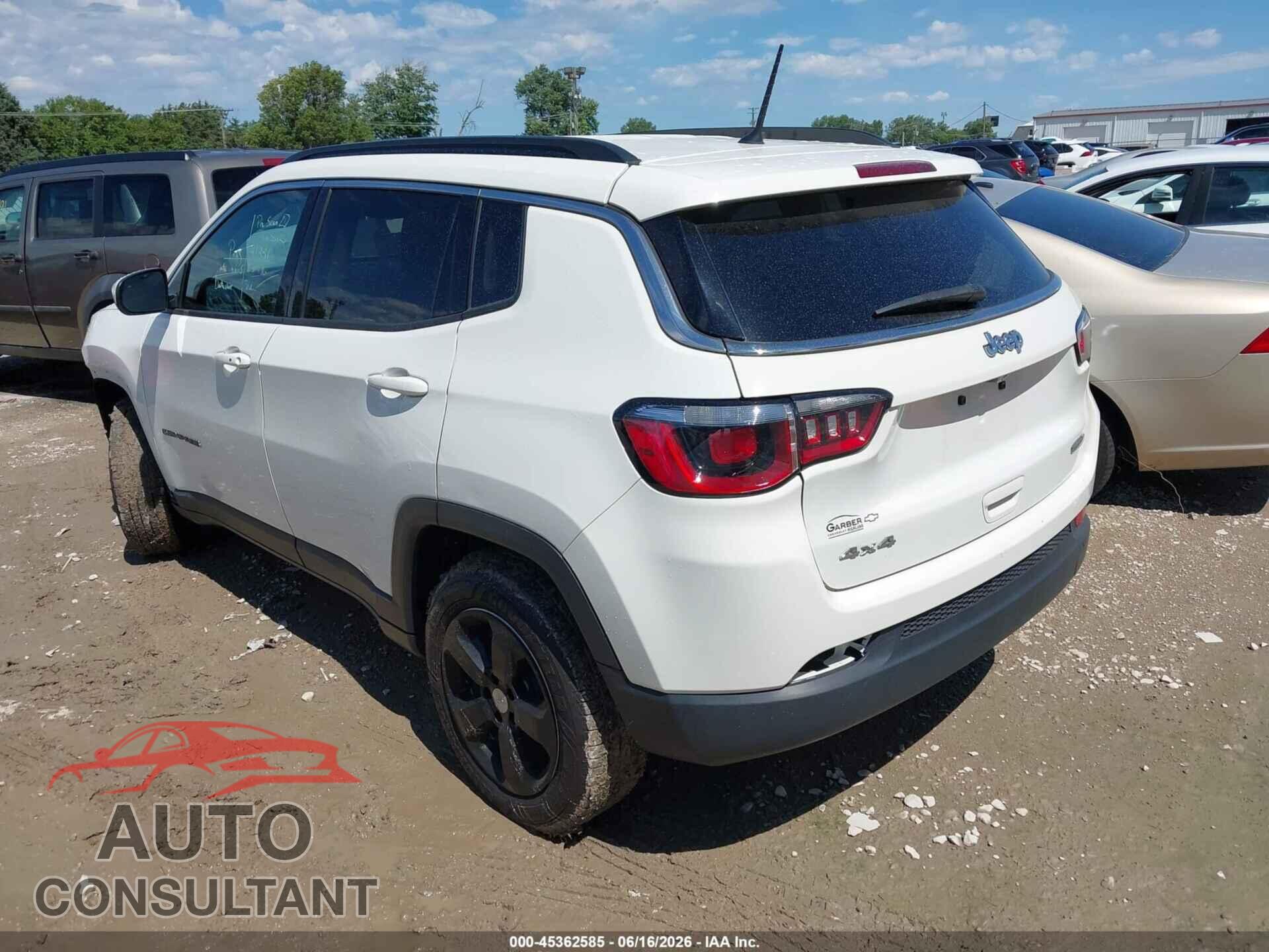 JEEP COMPASS 2018 - 3C4NJDBBXJT366397