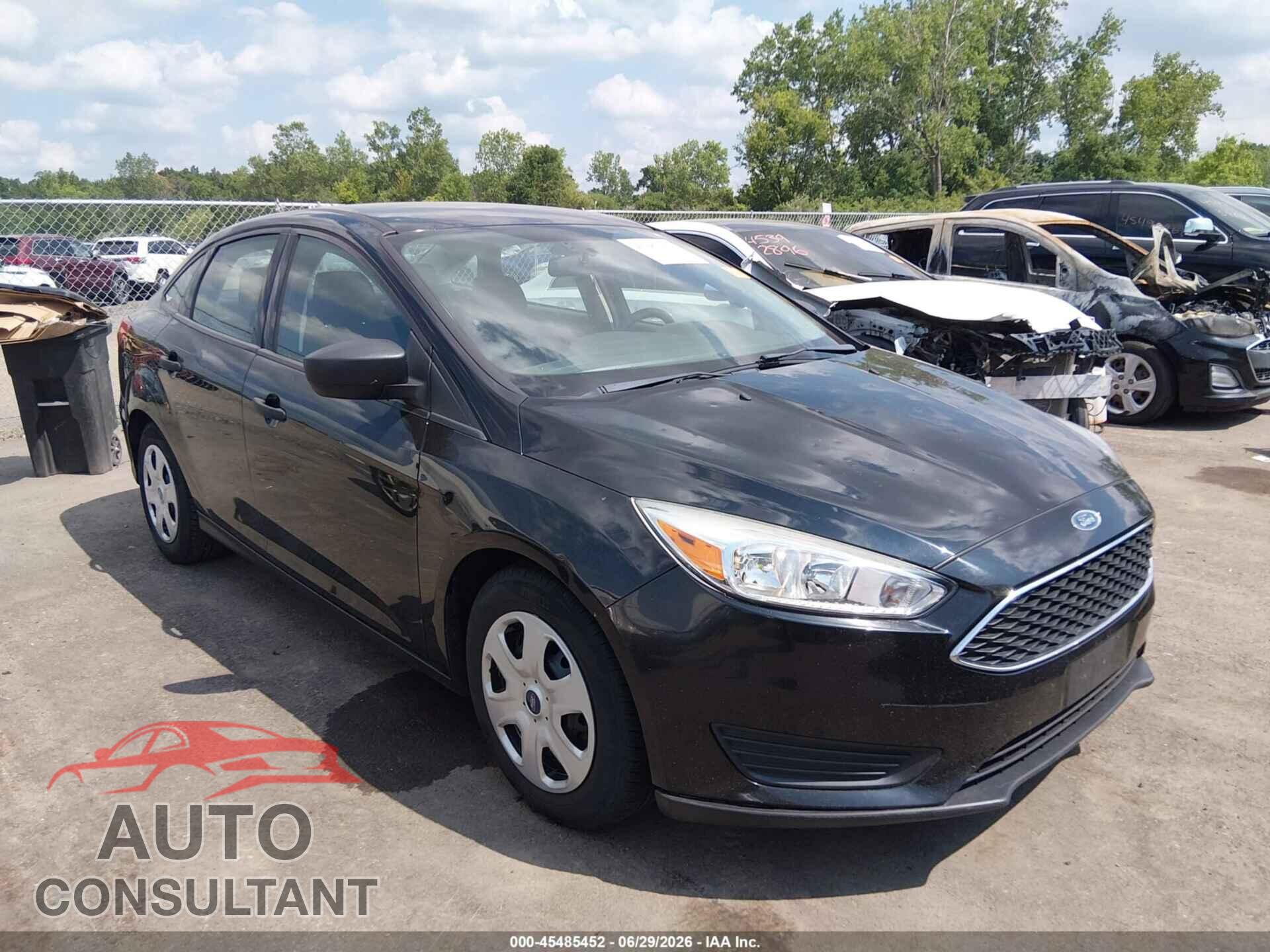 FORD FOCUS 2017 - 1FADP3E21HL228999