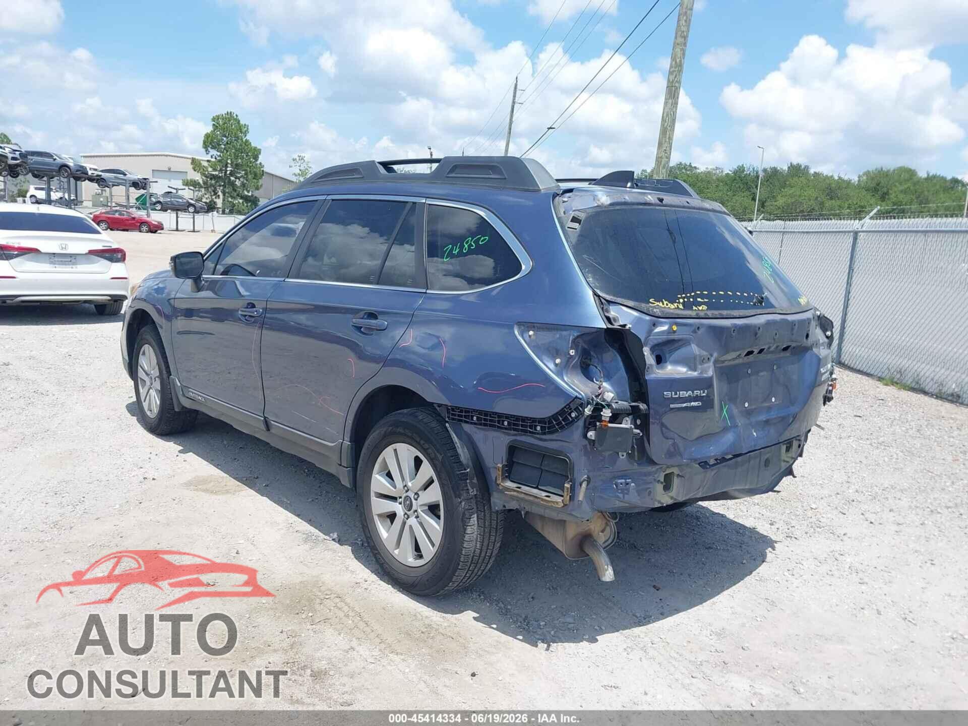 SUBARU OUTBACK 2017 - 4S4BSAHC3H3249146