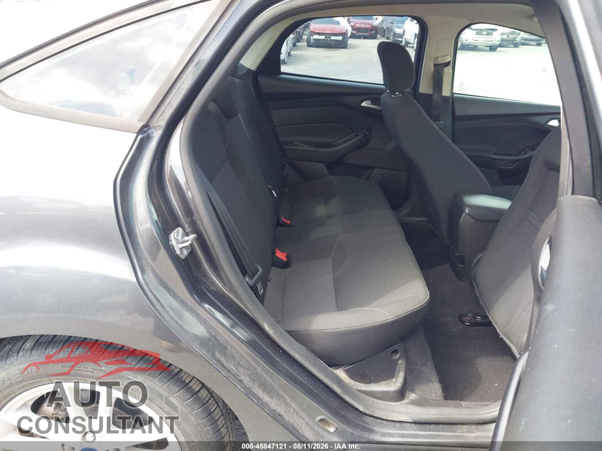 FORD FOCUS 2017 - 1FADP3FE7HL223122