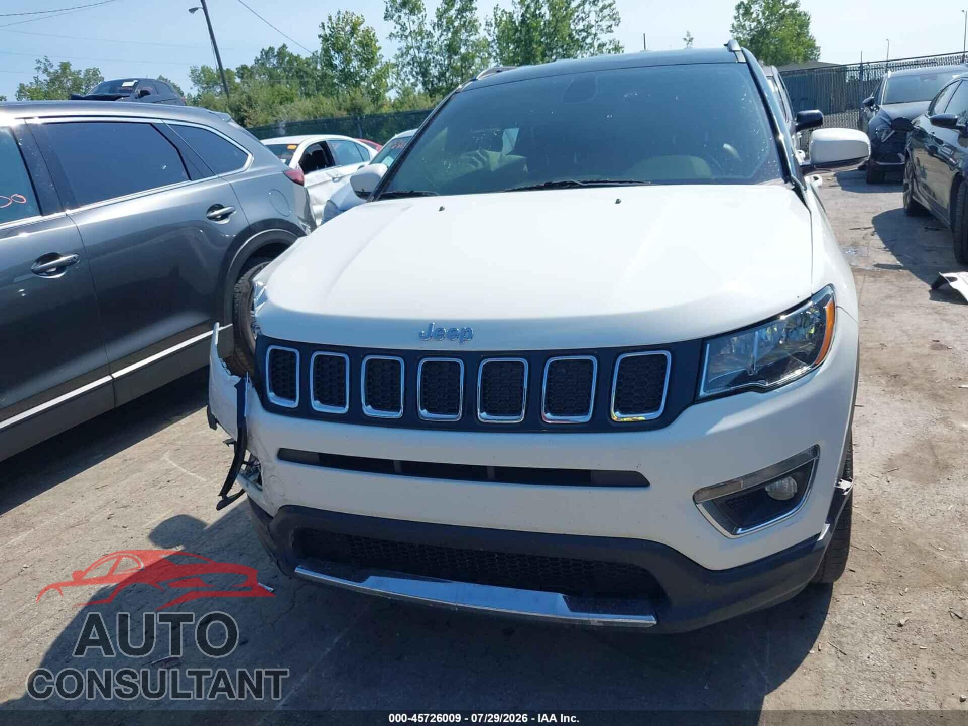 JEEP COMPASS 2018 - 3C4NJDCB4JT433252