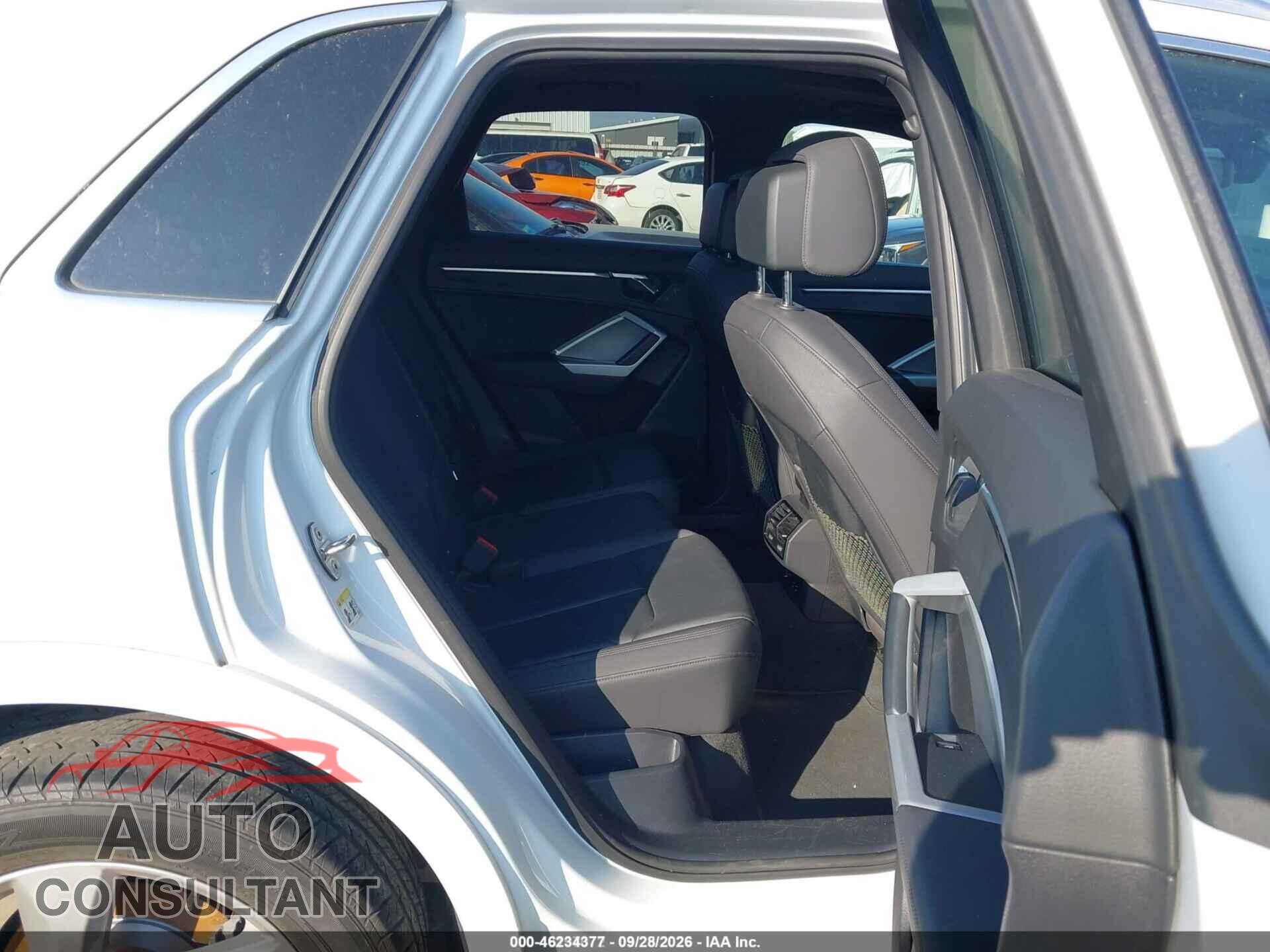 AUDI Q3 2021 - WA1AUCF3XM1068604
