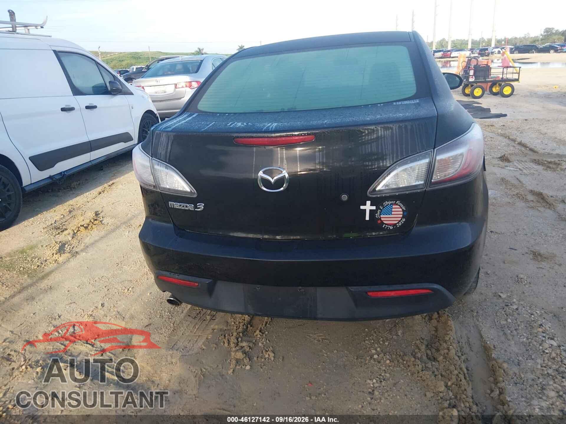 MAZDA MAZDA3 2011 - JM1BL1UF2B1496436