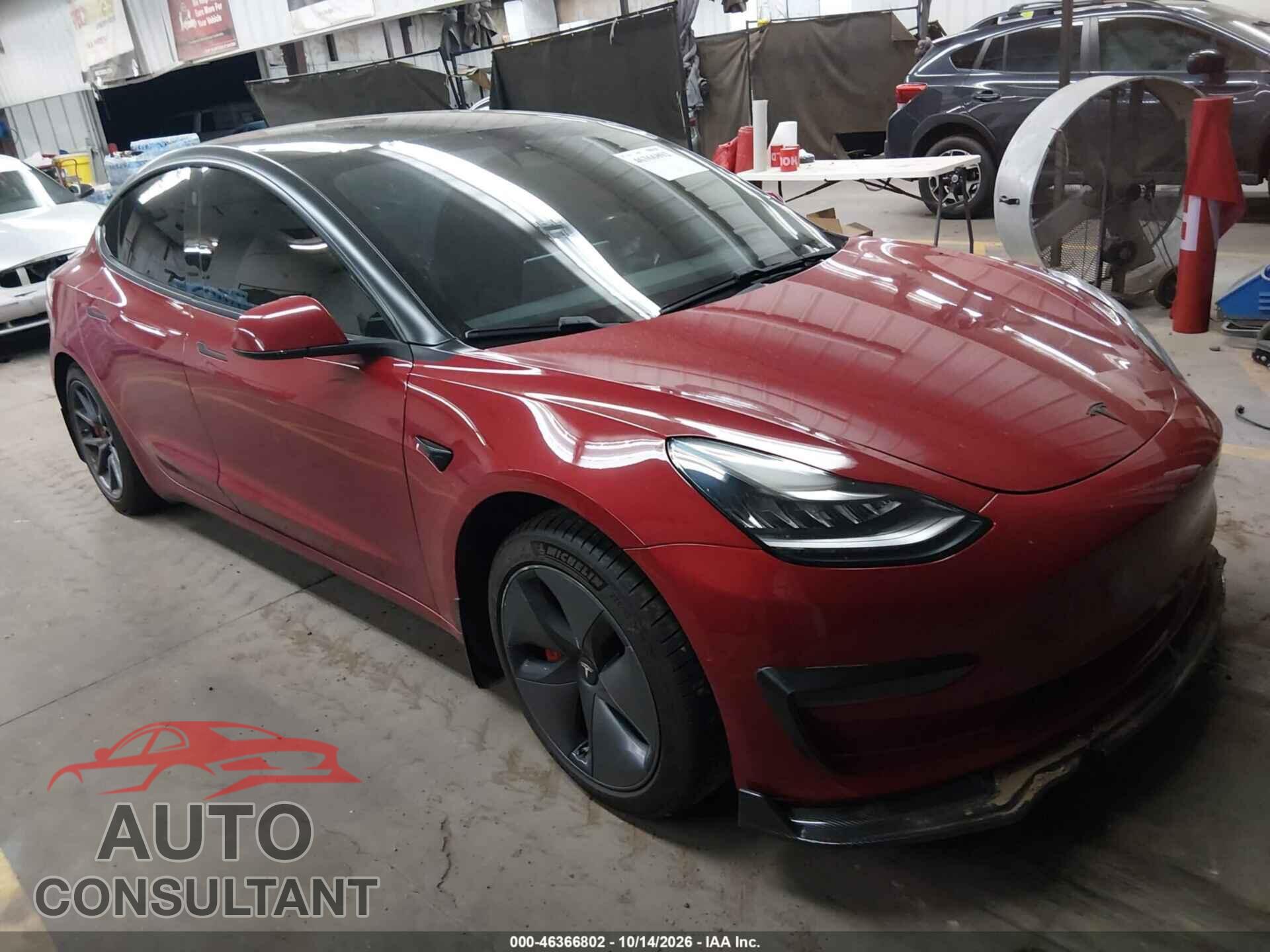 TESLA MODEL 3 2018 - 5YJ3E1EA4JF048030