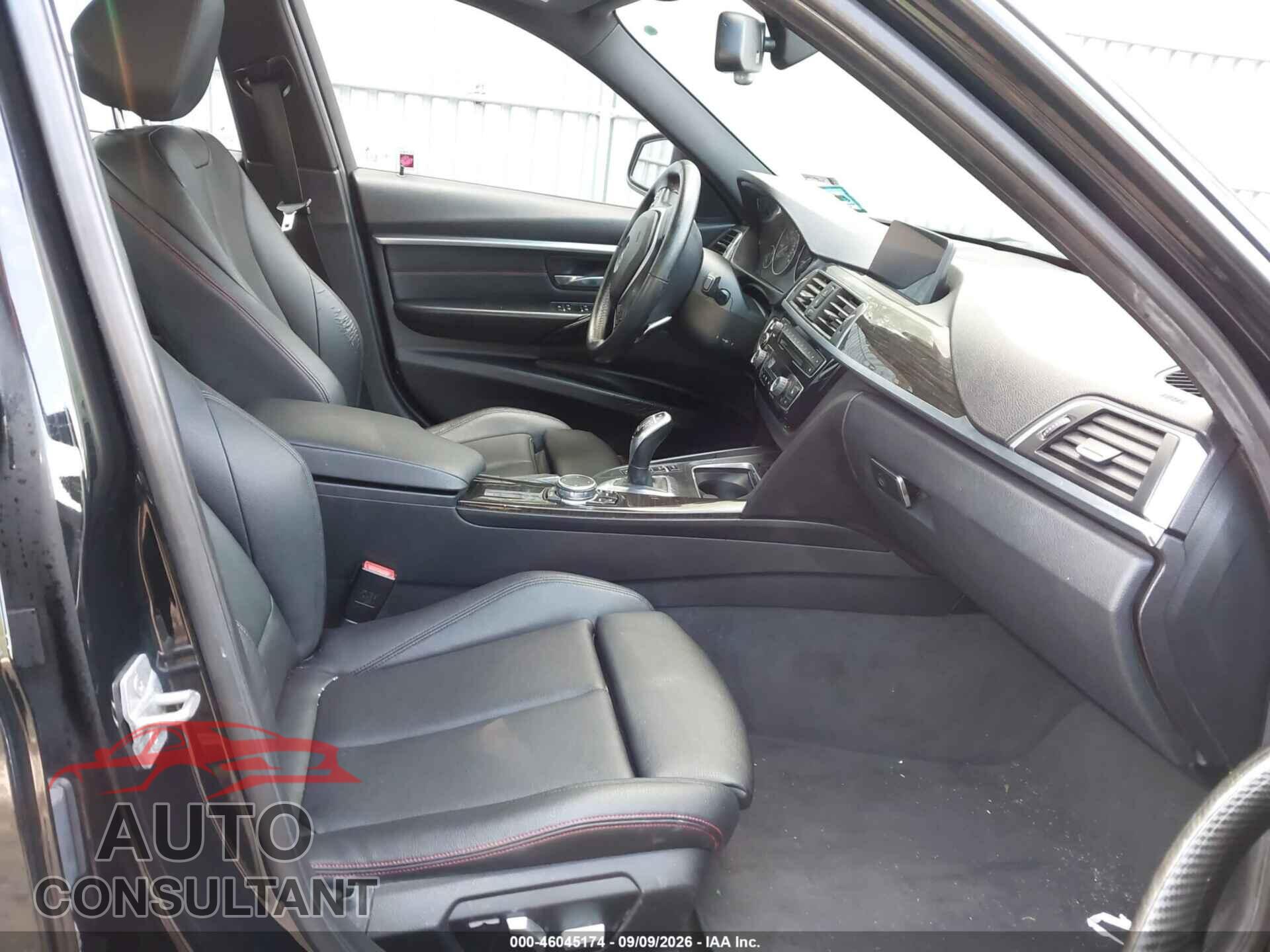 BMW 328I 2016 - WBA8E3G57GNU02678
