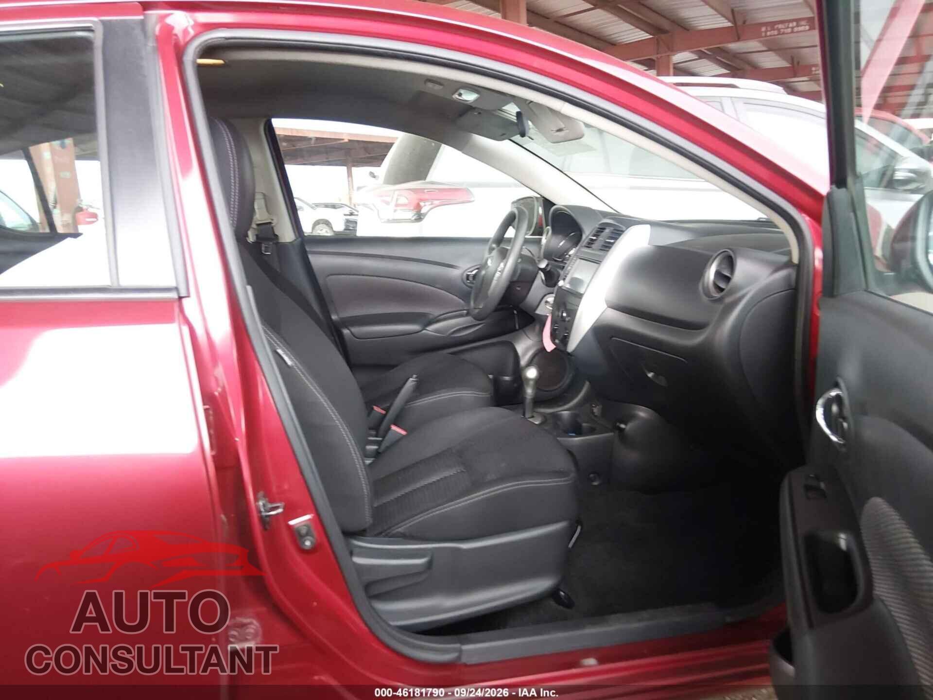 NISSAN VERSA 2019 - 3N1CN7AP3KL856551