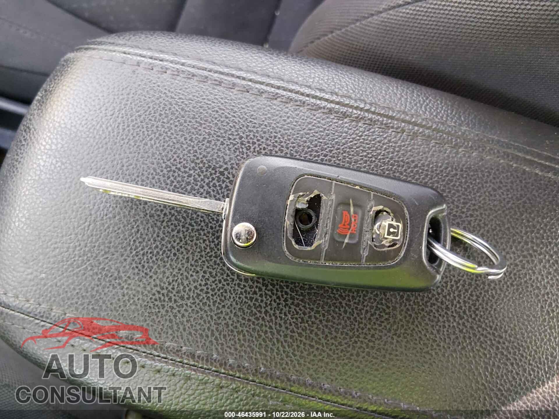 KIA RIO 2013 - KNADN4A36D6200979