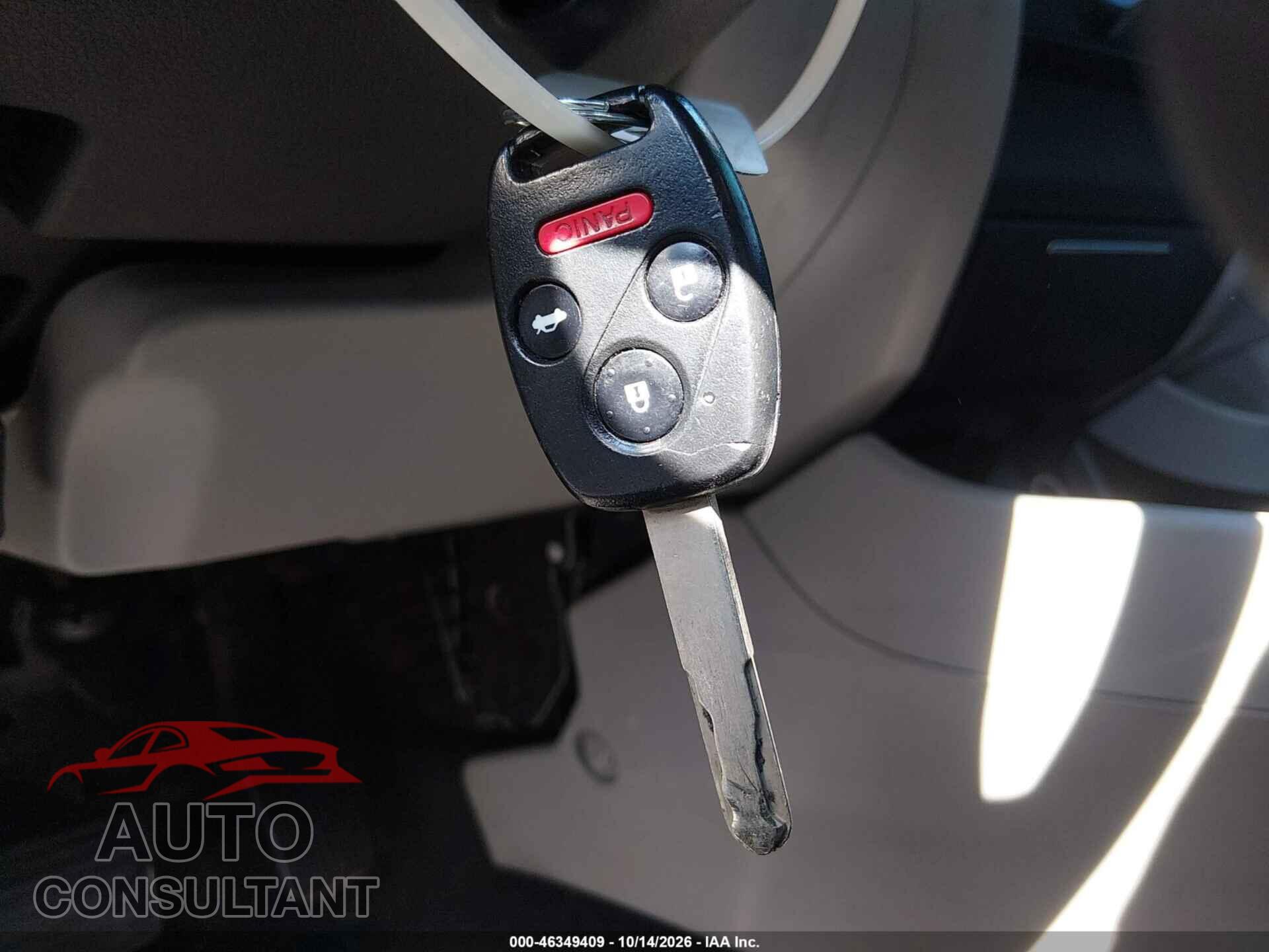 HONDA CIVIC 2013 - 2HGFB2F57DH535624