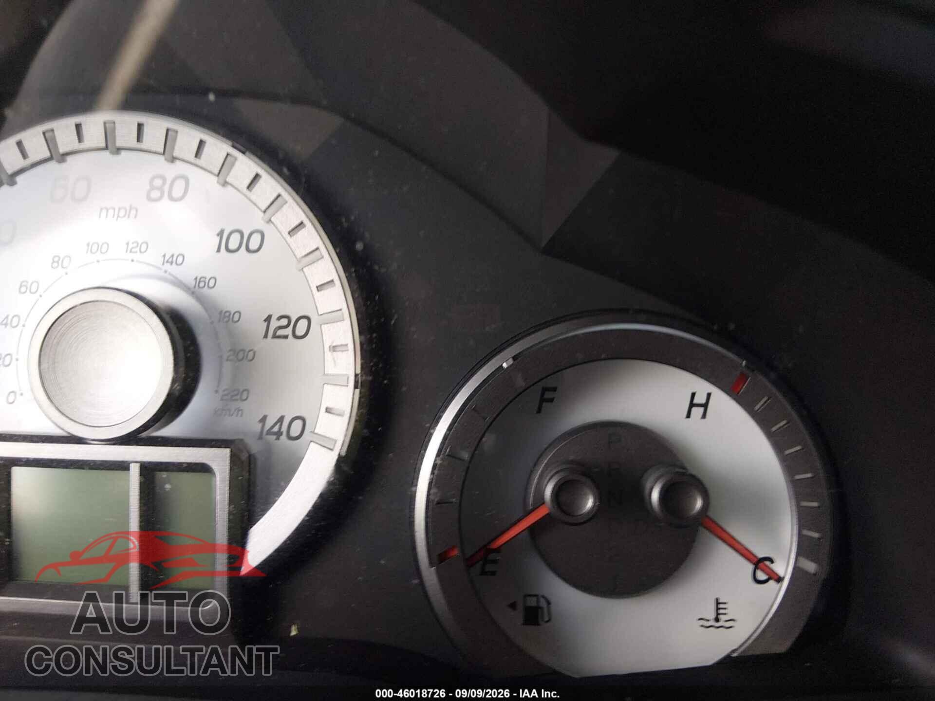 HONDA PILOT 2013 - 5FNYF3H51DB010577