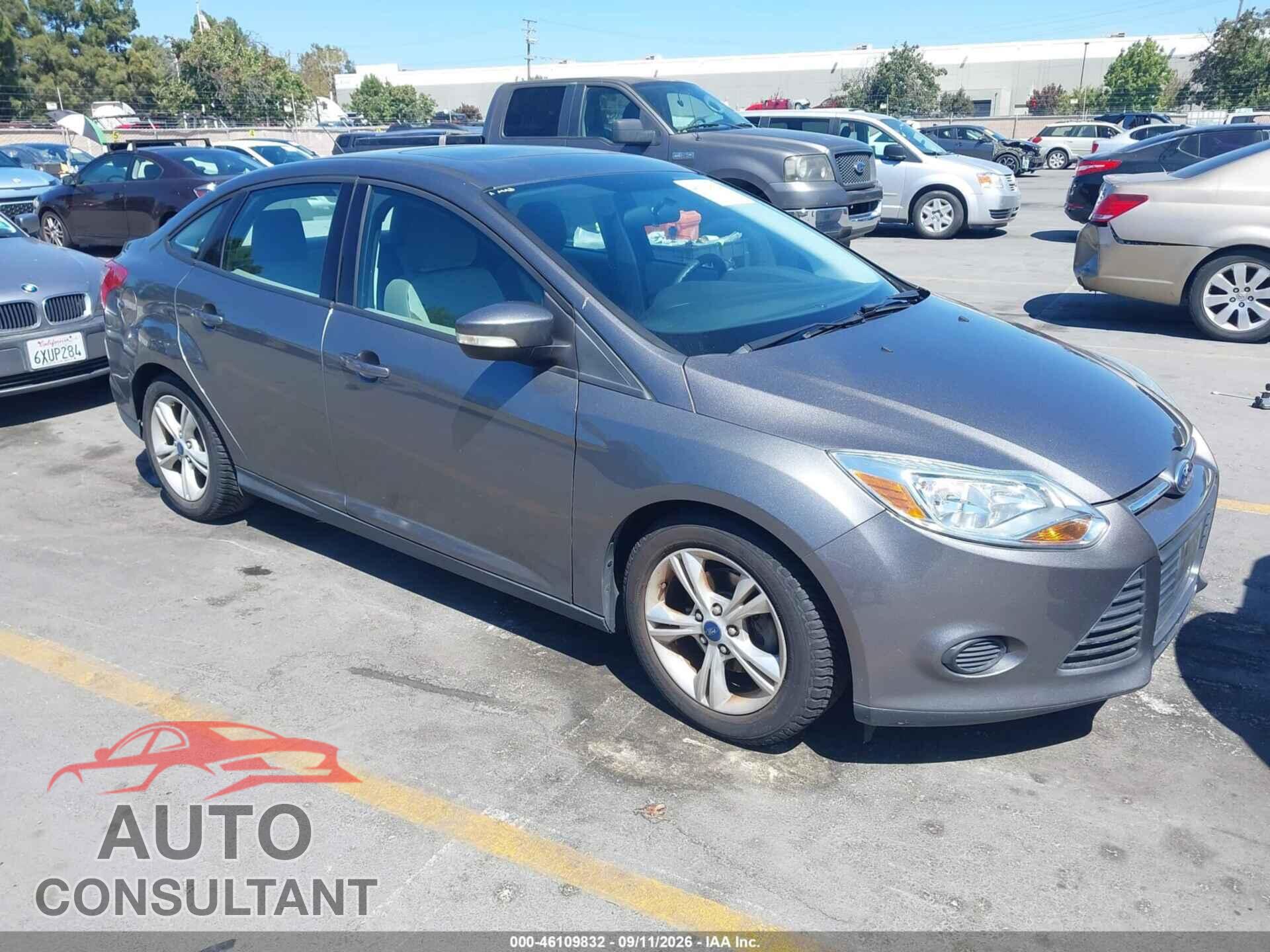 FORD FOCUS 2014 - 1FADP3F2XEL146604