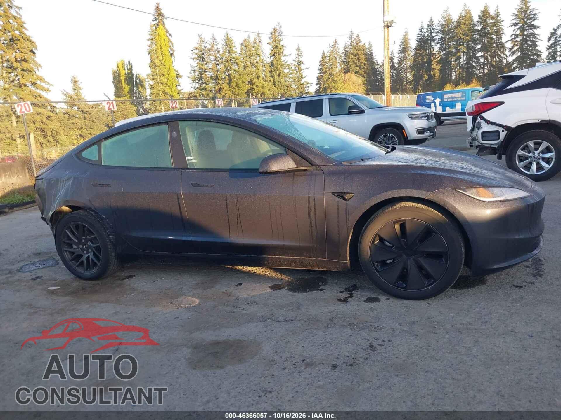 TESLA MODEL 3 2024 - 5YJ3E1EB9RF788189