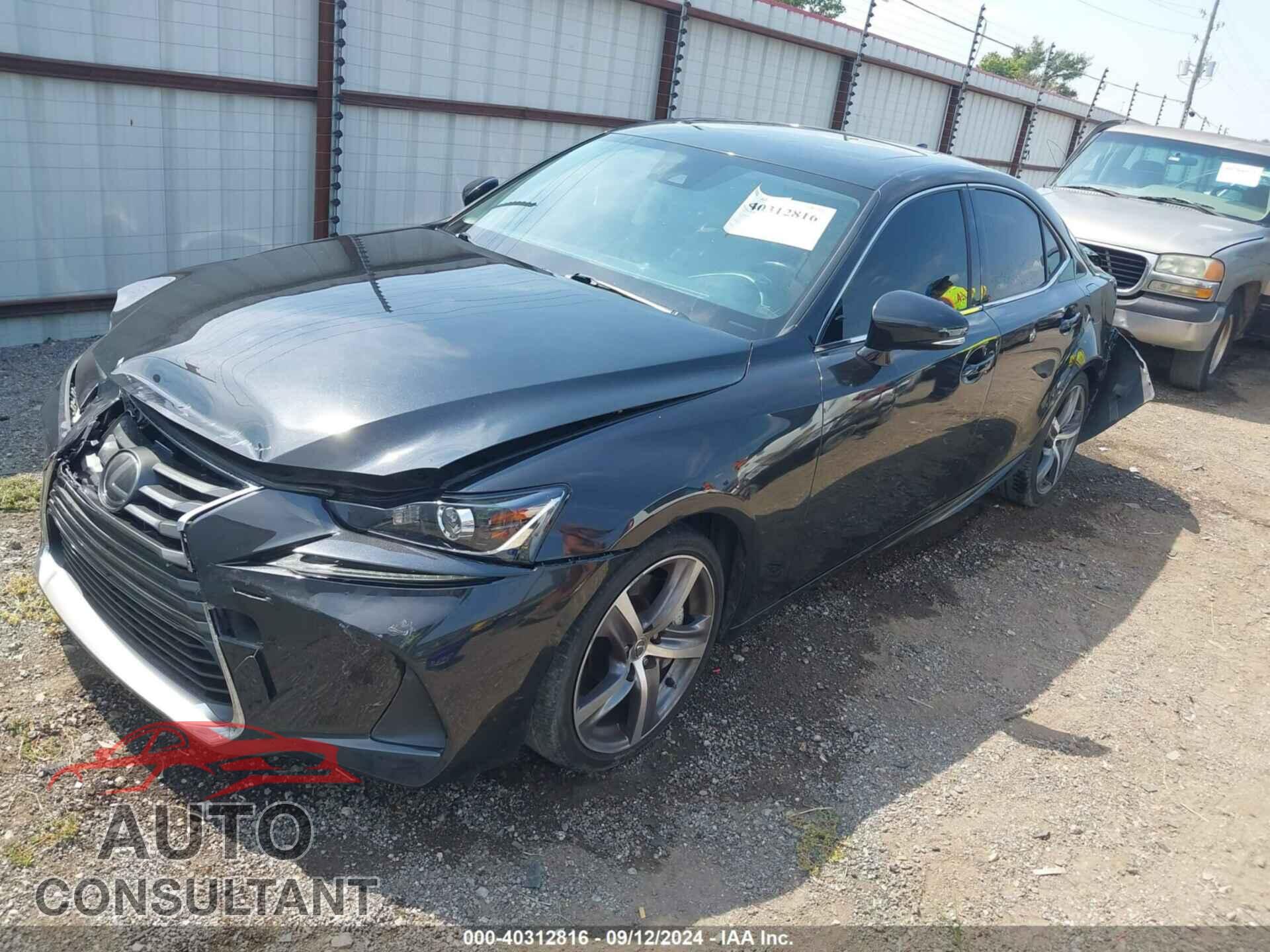 LEXUS IS 300 2017 - JTHCM1D29H5020277