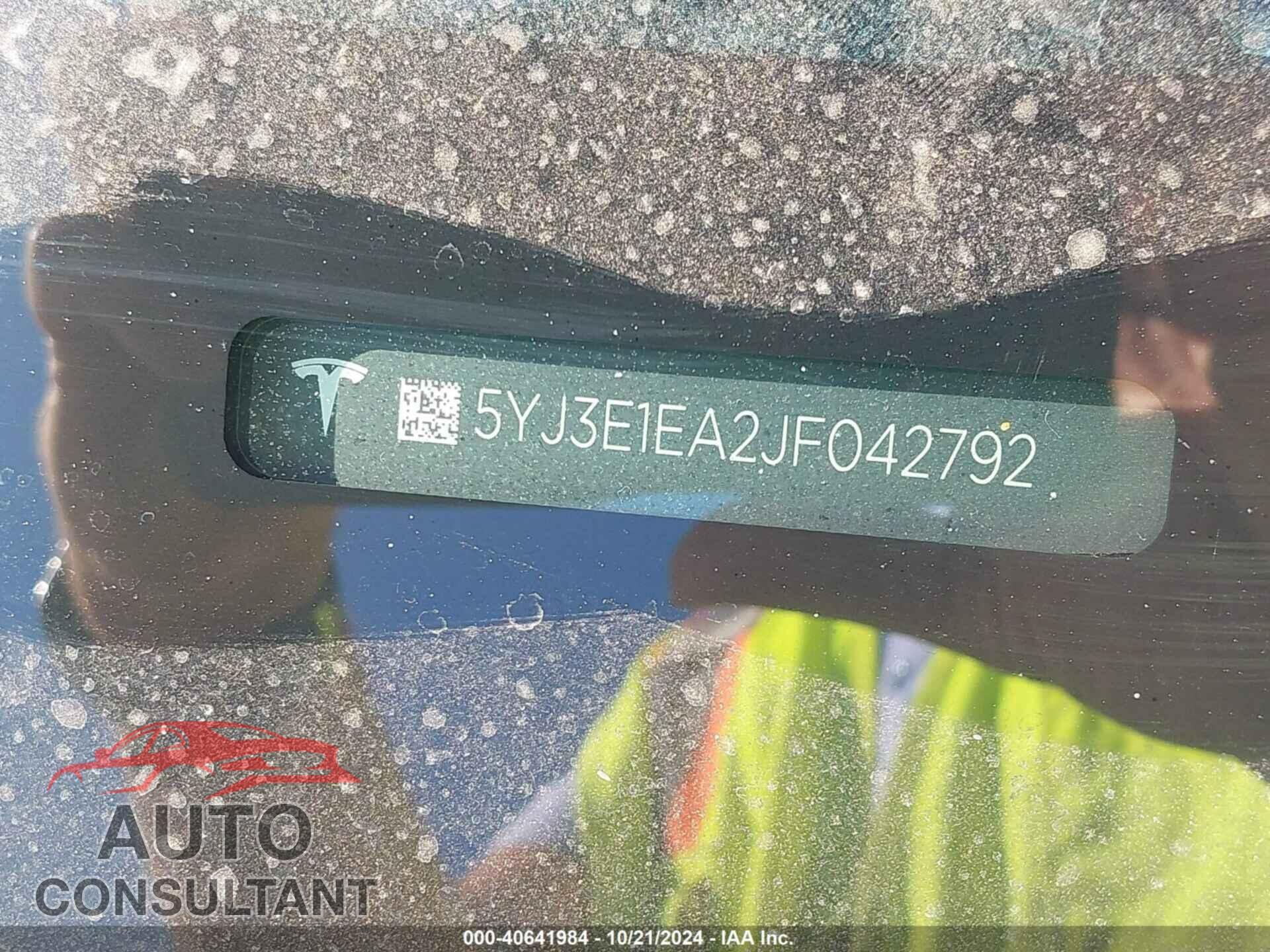 TESLA MODEL 3 2018 - 5YJ3E1EA2JF042792