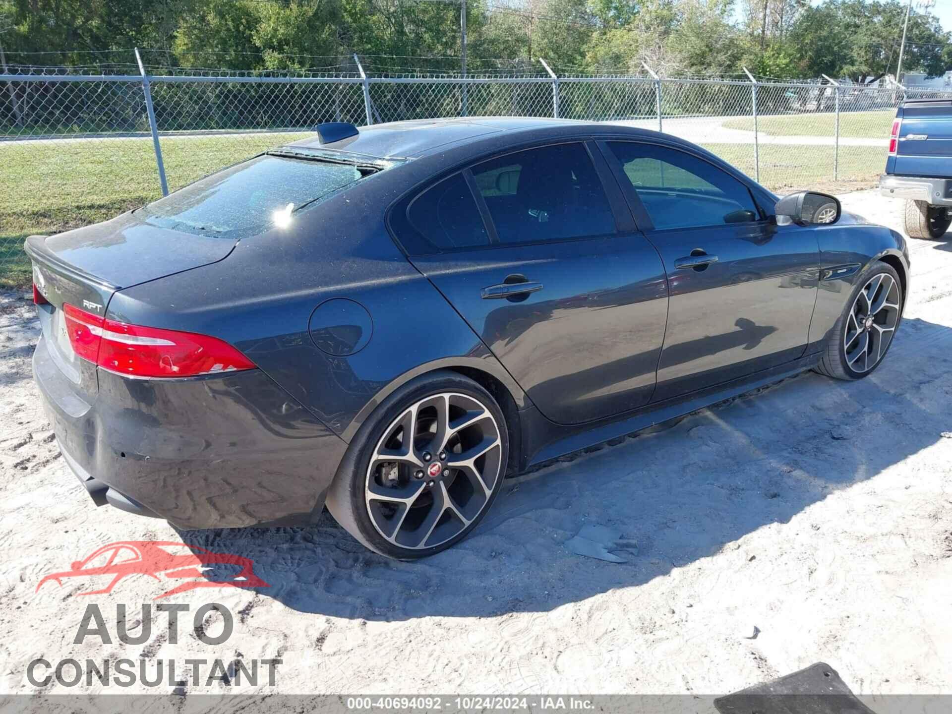 JAGUAR XE 2017 - SAJAF4BV5HA964717