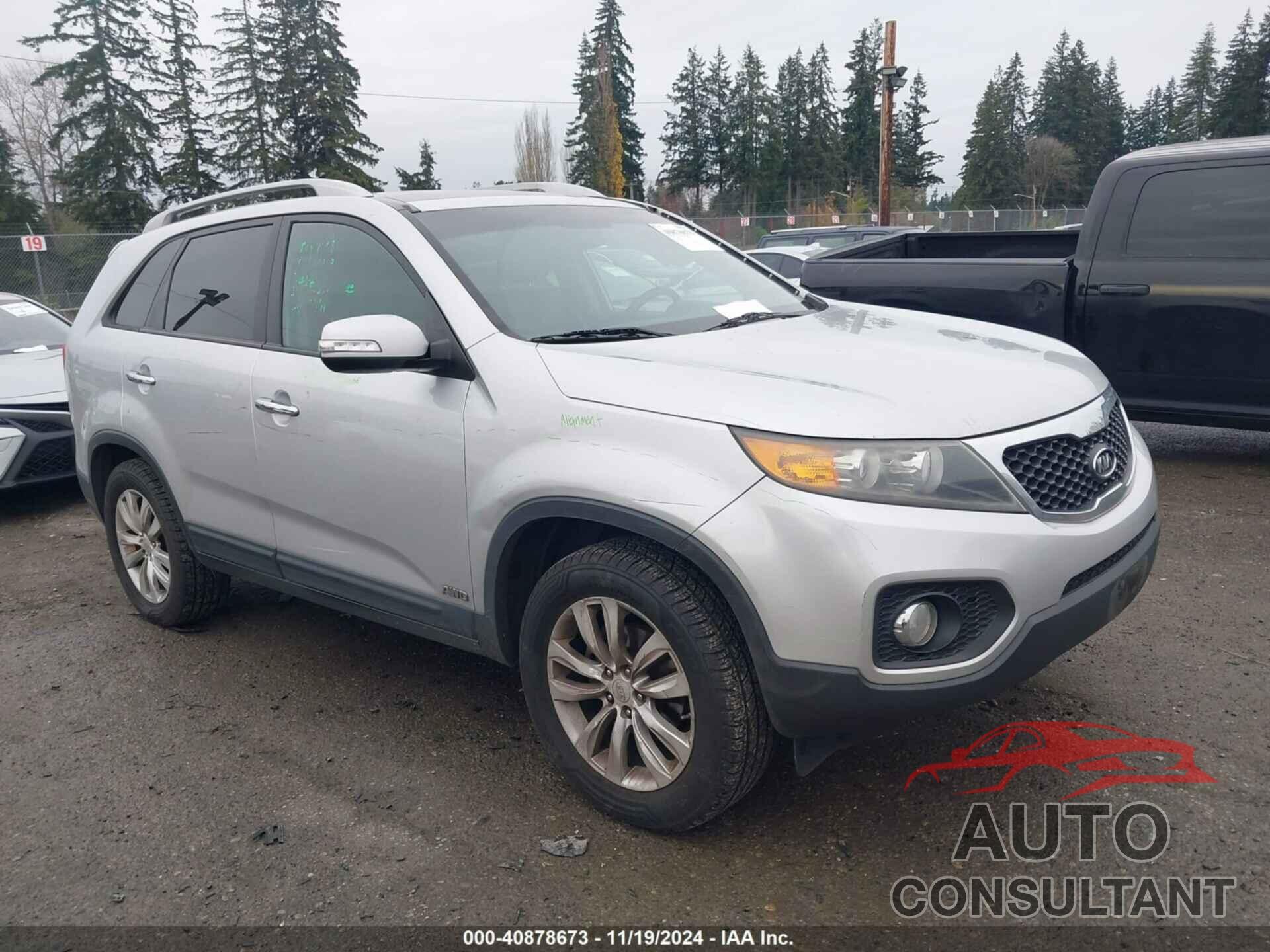 KIA SORENTO 2011 - 5XYKUDA23BG018249