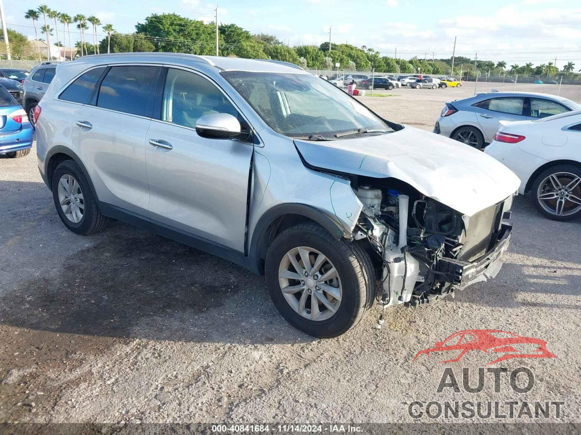 KIA SORENTO 2017 - 5XYPG4A37HG239450