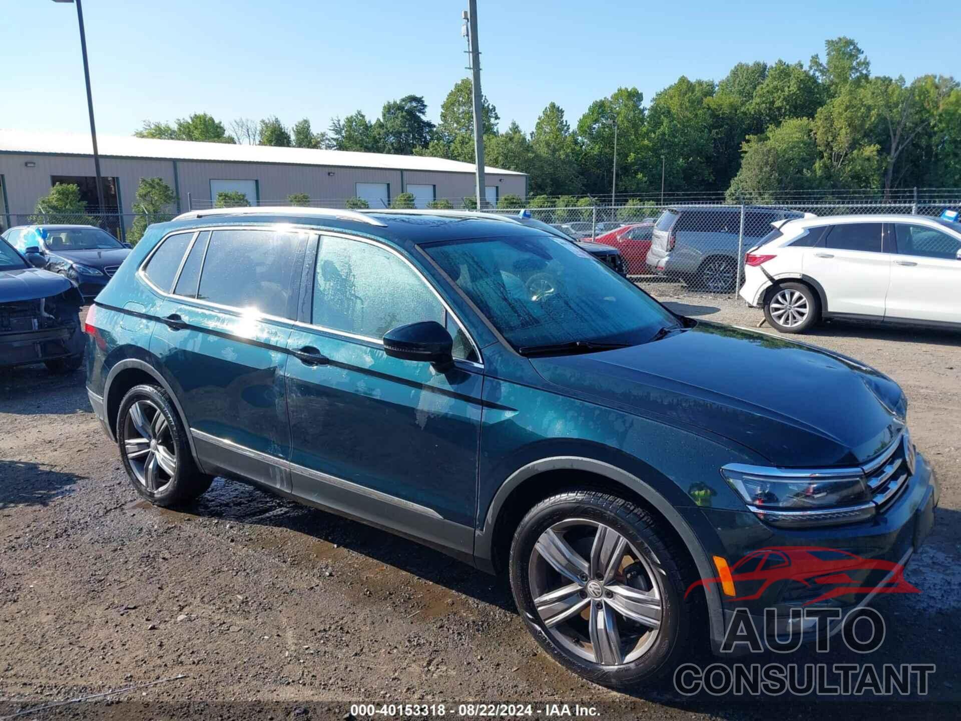 VOLKSWAGEN TIGUAN 2018 - 3VV4B7AX5JM089080