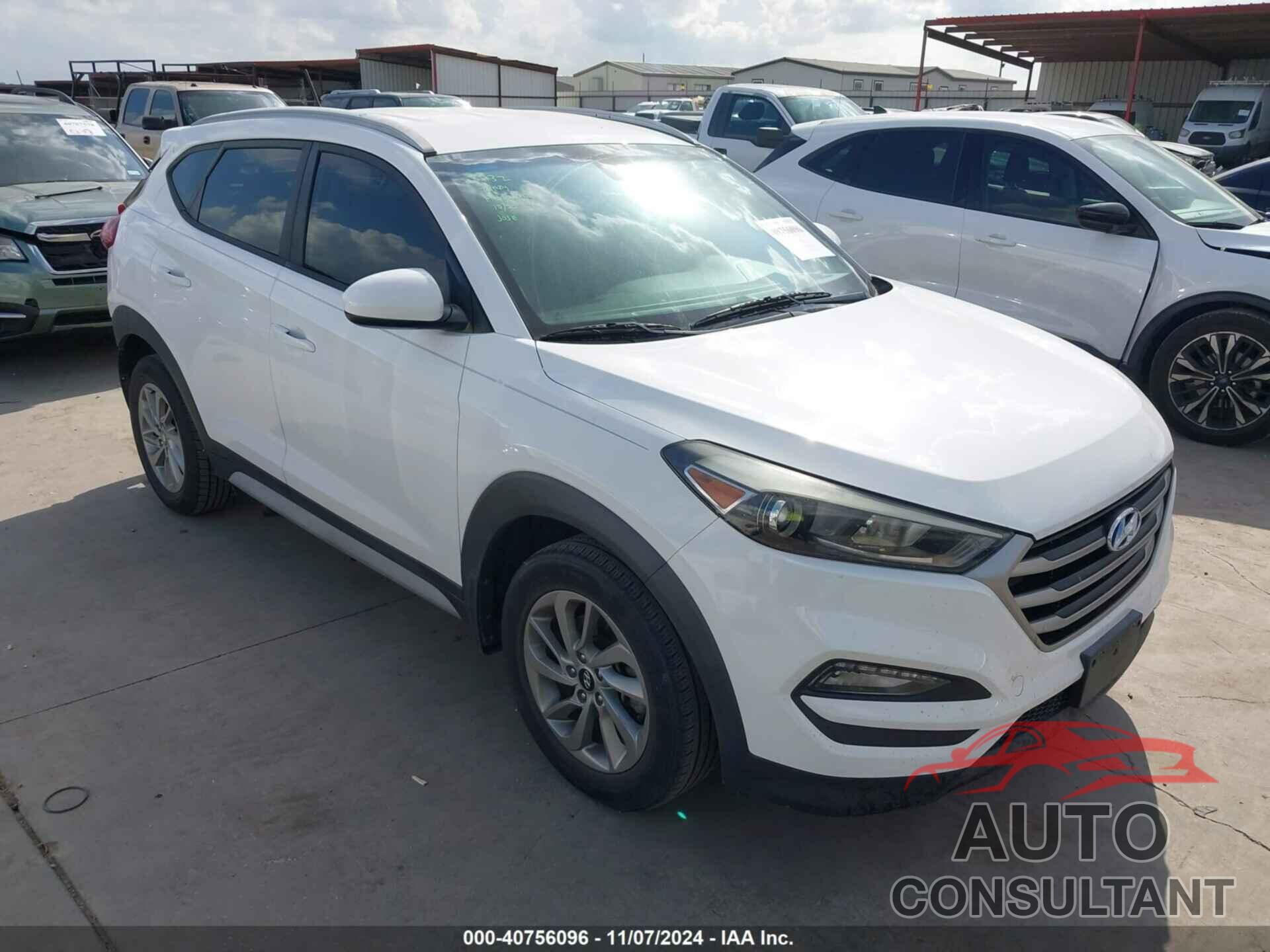 HYUNDAI TUCSON 2017 - KM8J33A49HU588107