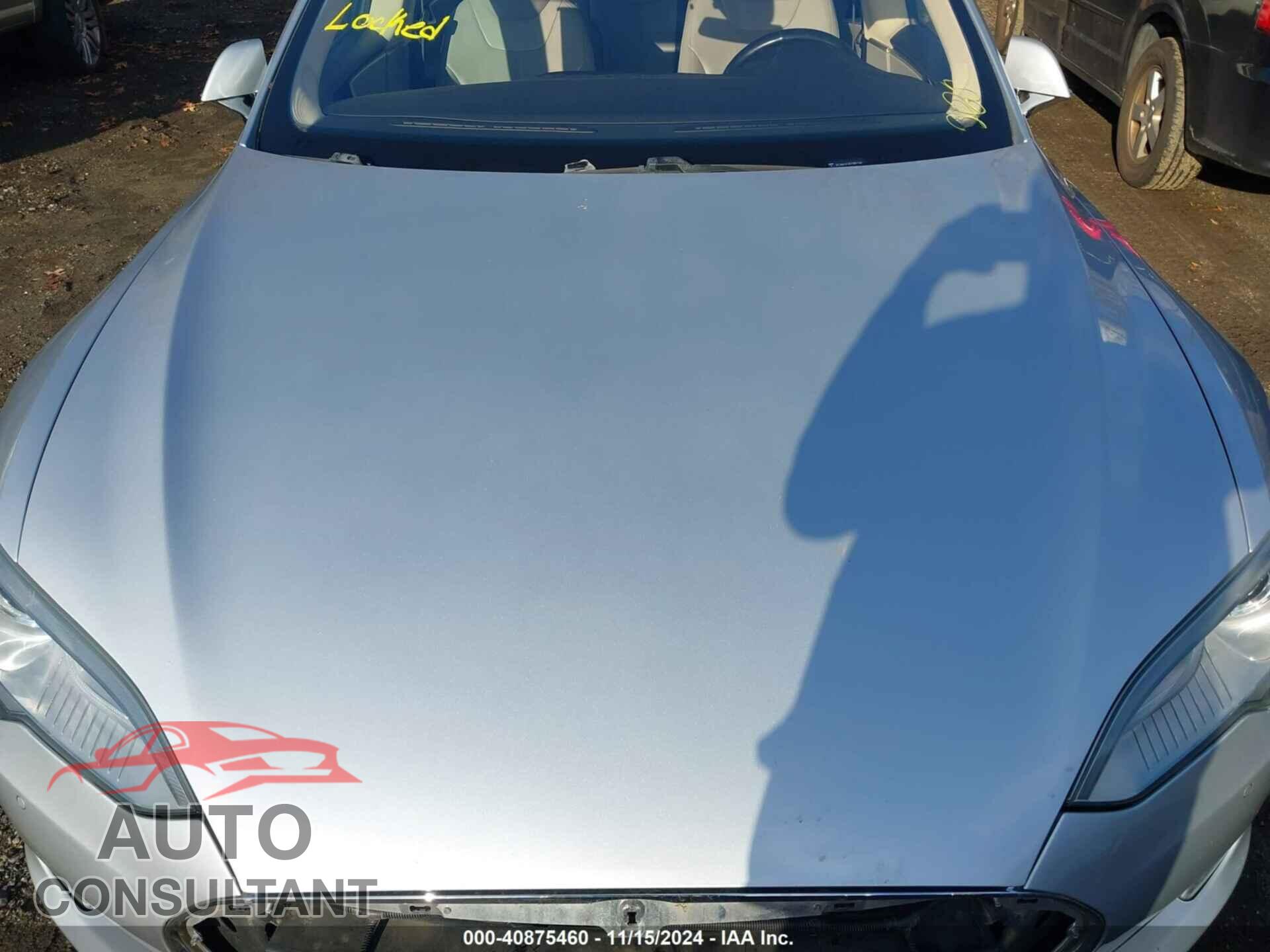 TESLA MODEL S 2015 - 5YJSA1S15FF081153