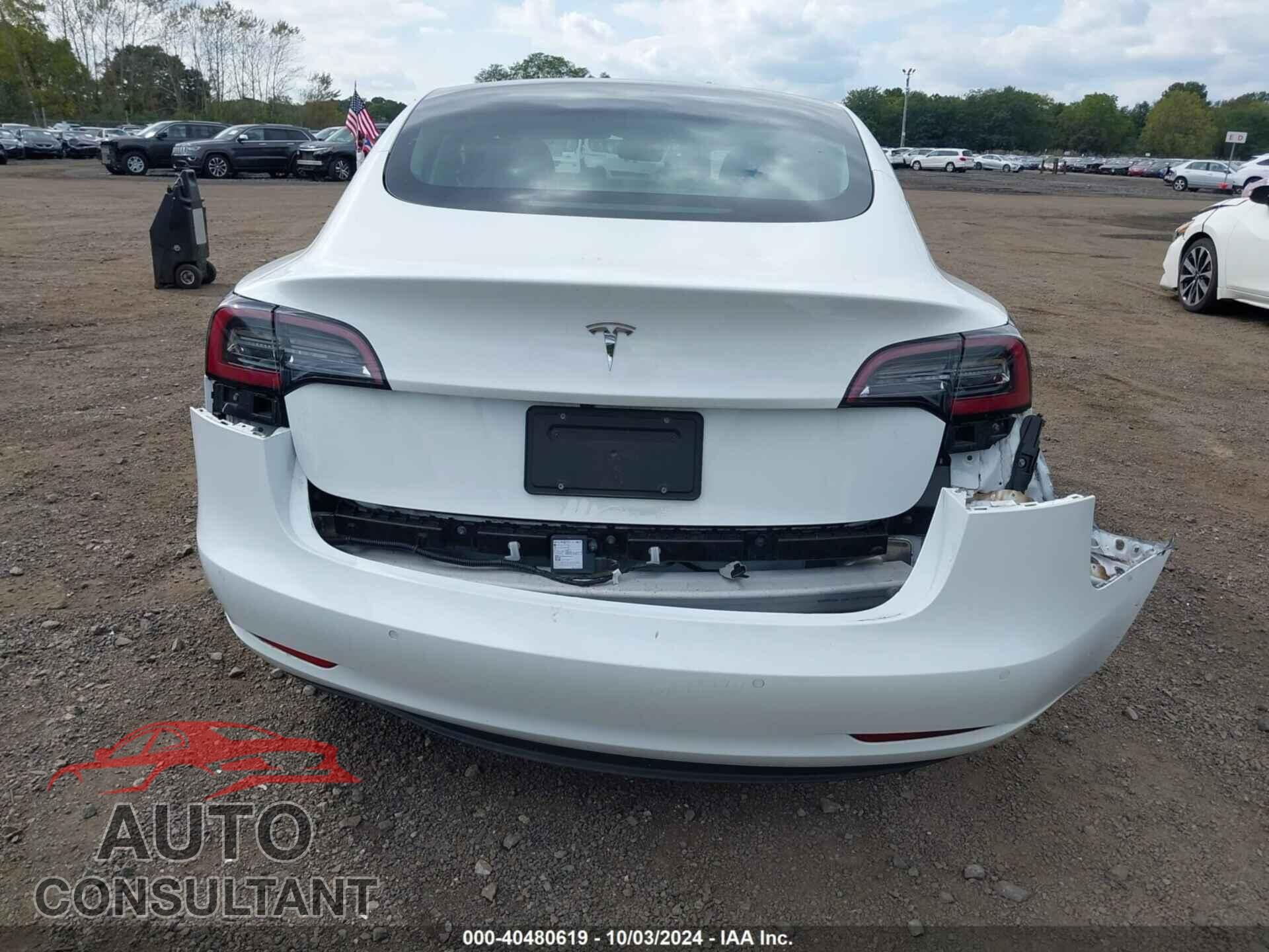 TESLA MODEL 3 2021 - 5YJ3E1EA7MF085190