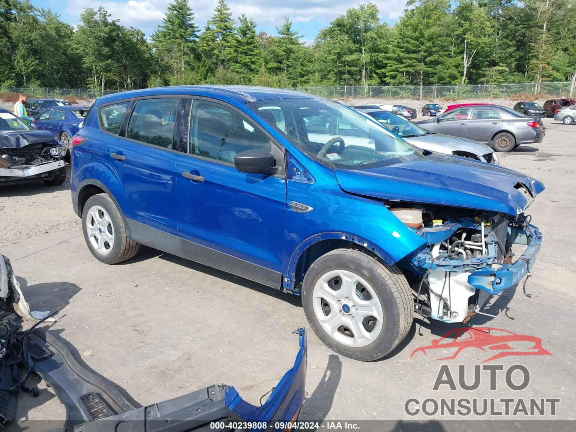 FORD ESCAPE 2017 - 1FMCU0F75HUA26759