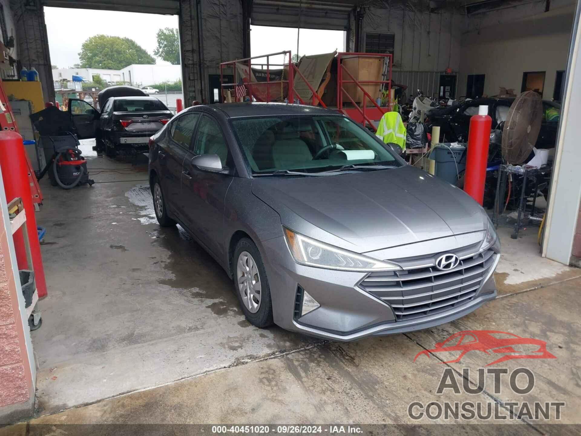 HYUNDAI ELANTRA 2019 - 5NPD74LF2KH491973