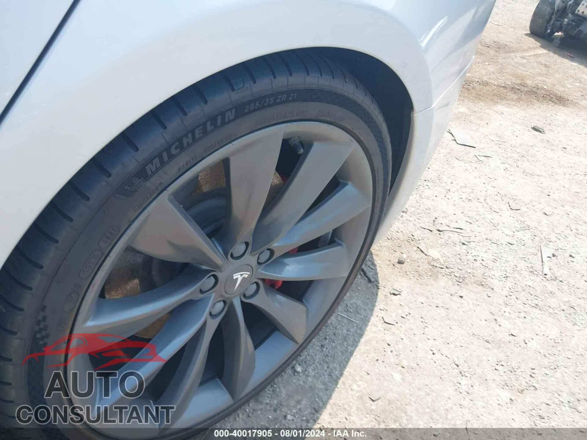 TESLA MODEL S 2017 - 5YJSA1E40HF227564