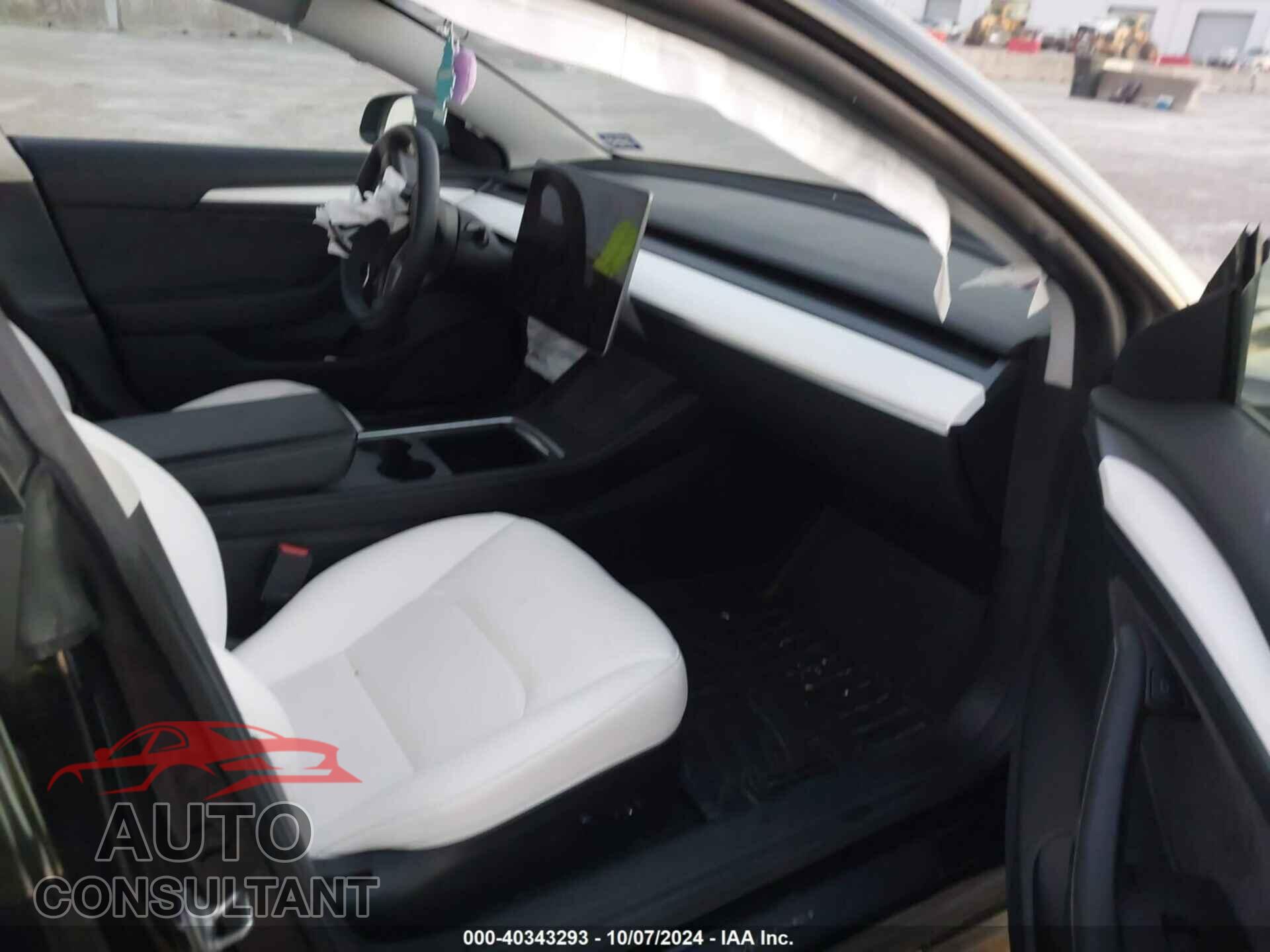 TESLA MODEL 3 2021 - 5YJ3E1EA7MF057860