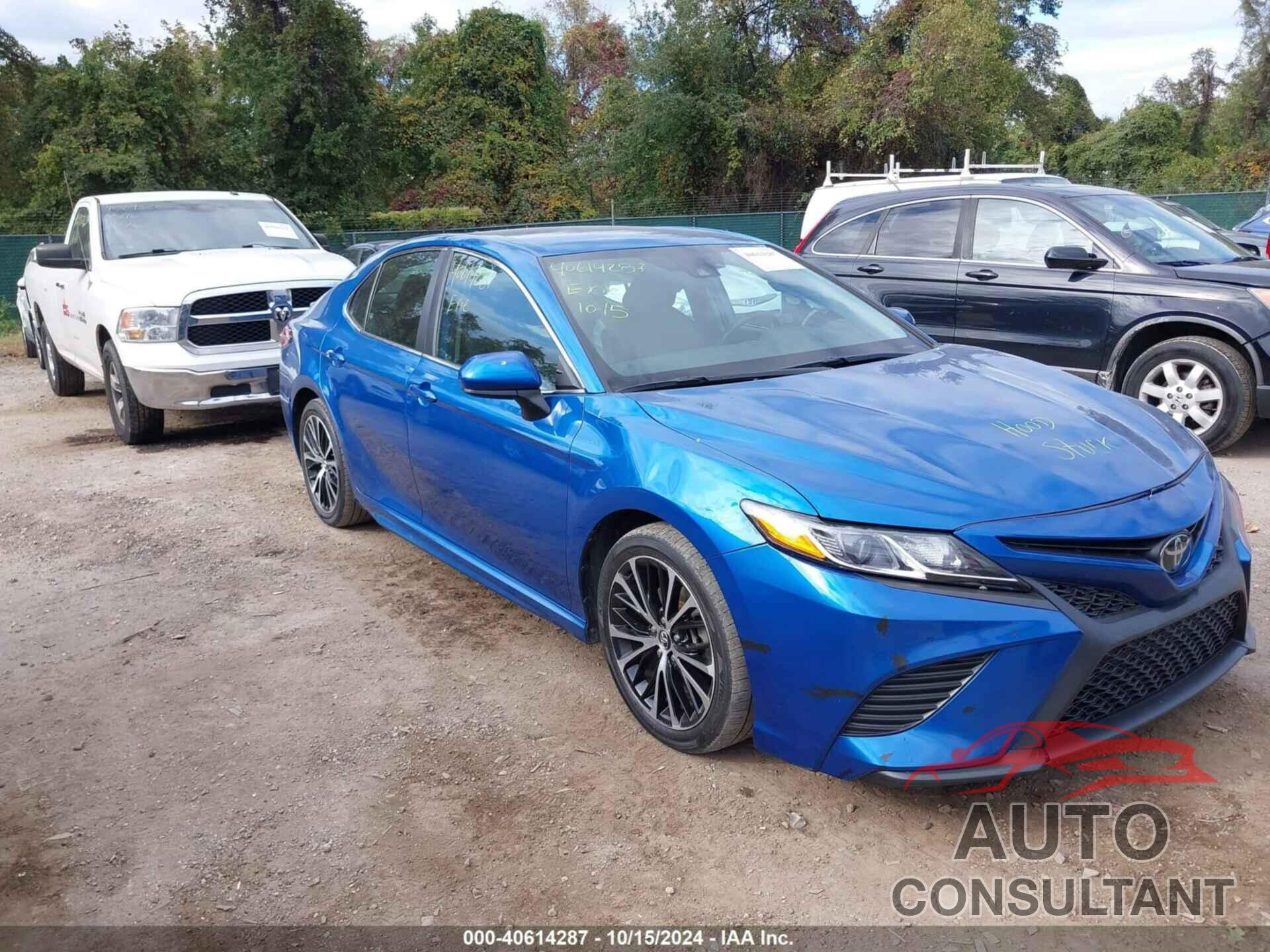 TOYOTA CAMRY 2020 - 4T1G11AK2LU316400