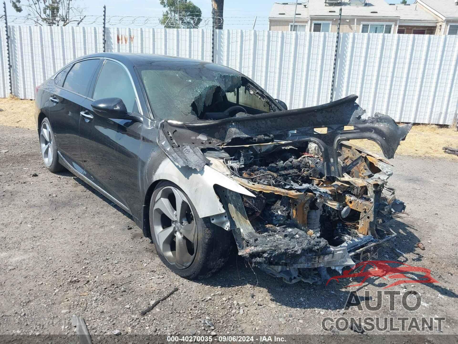 HONDA ACCORD 2018 - 1HGCV1F90JA084747