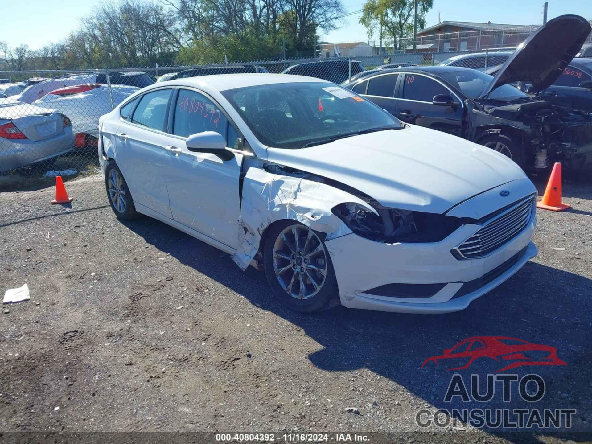 FORD FUSION 2017 - 3FA6P0HDXHR304192