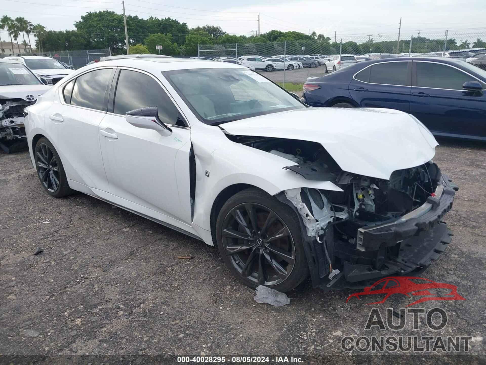 LEXUS IS 350 2021 - JTHGZ1B24M5045961