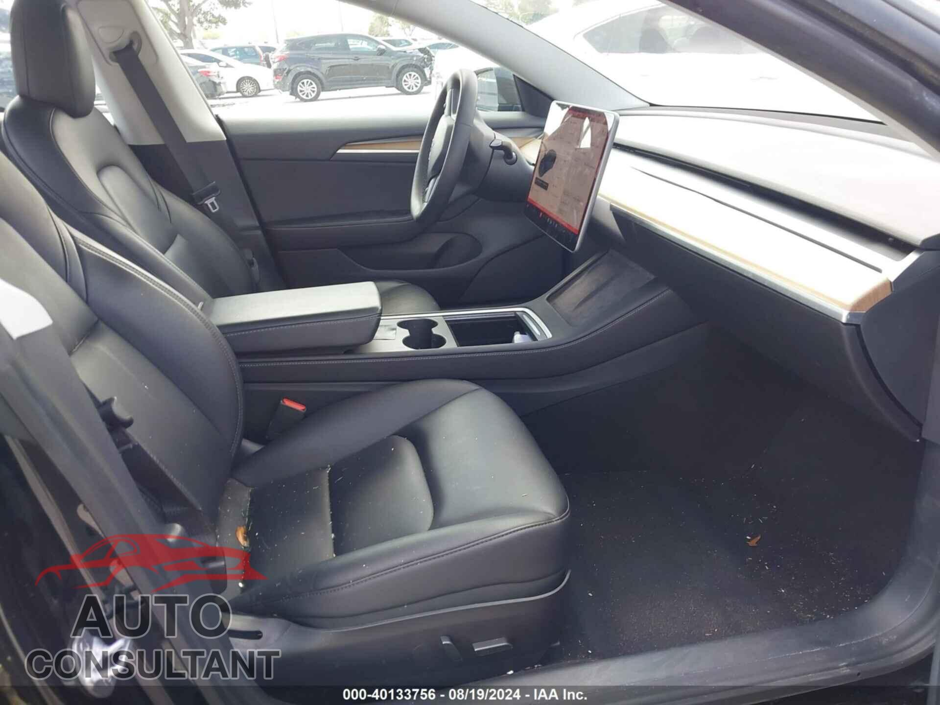 TESLA MODEL 3 2021 - 5YJ3E1EA0MF043394