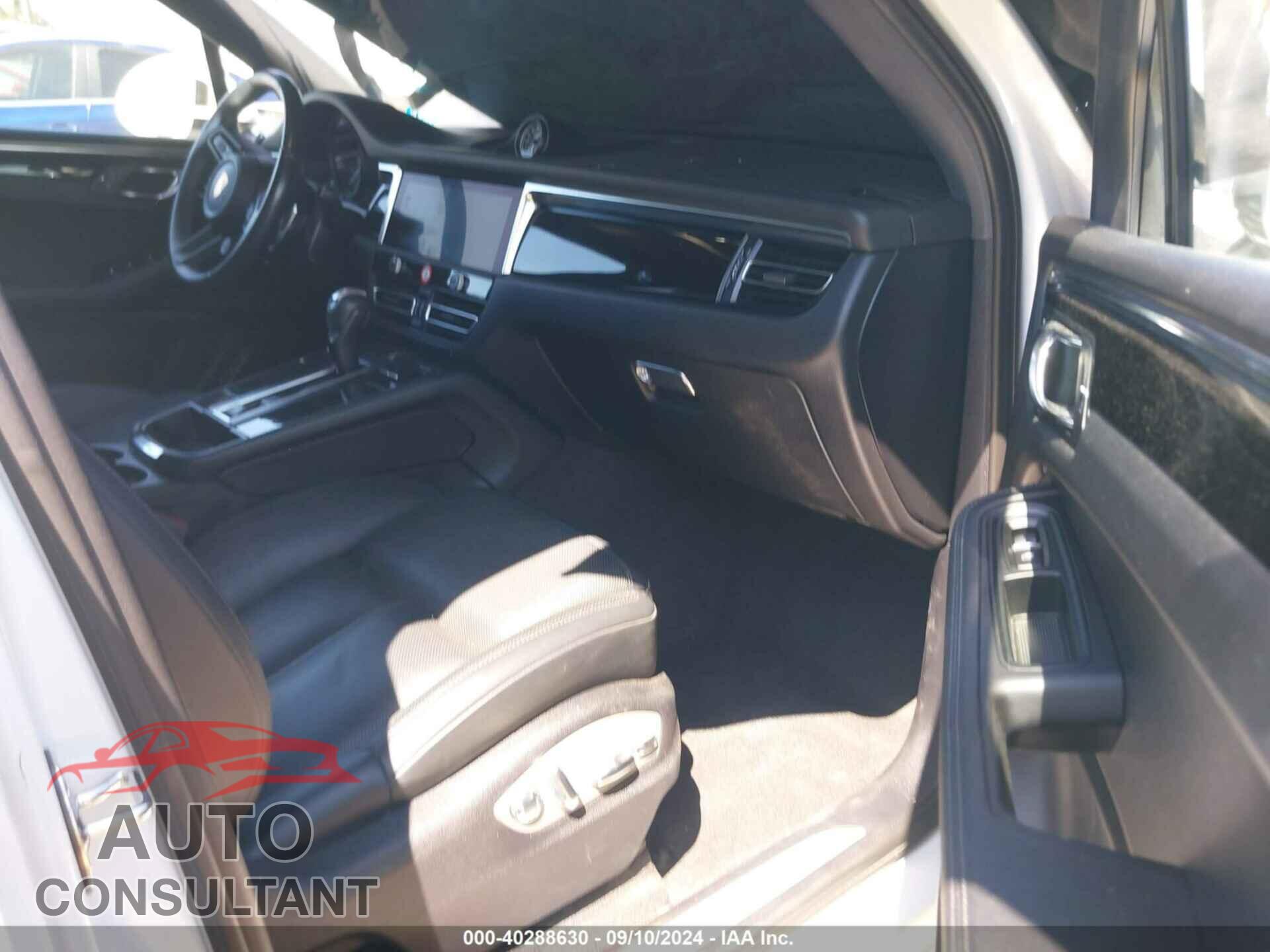 PORSCHE MACAN 2023 - WP1AA2A51PLB10666