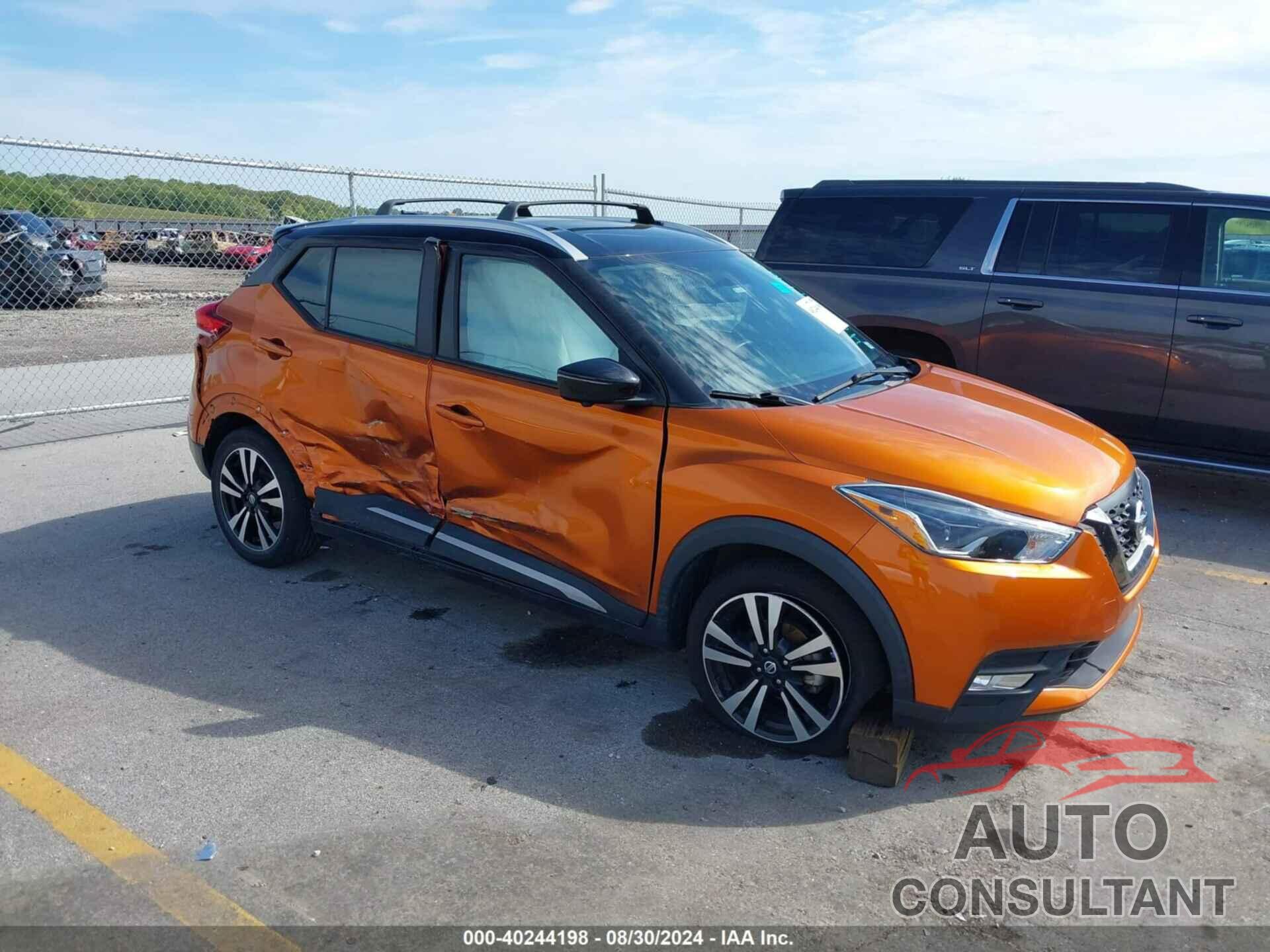 NISSAN KICKS 2019 - 3N1CP5CU5KL558262