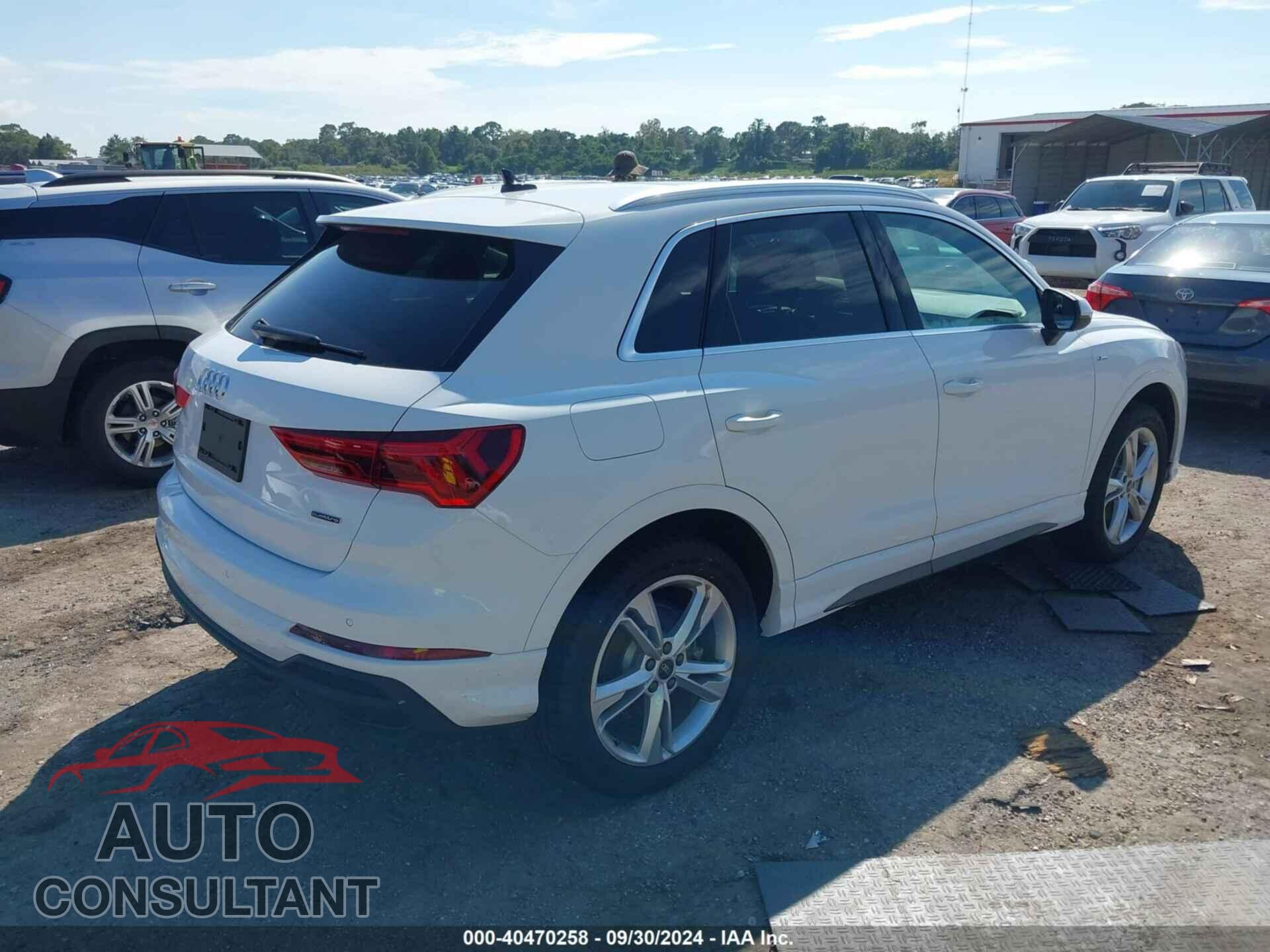 AUDI Q3 2024 - WA1DECF31R1048095