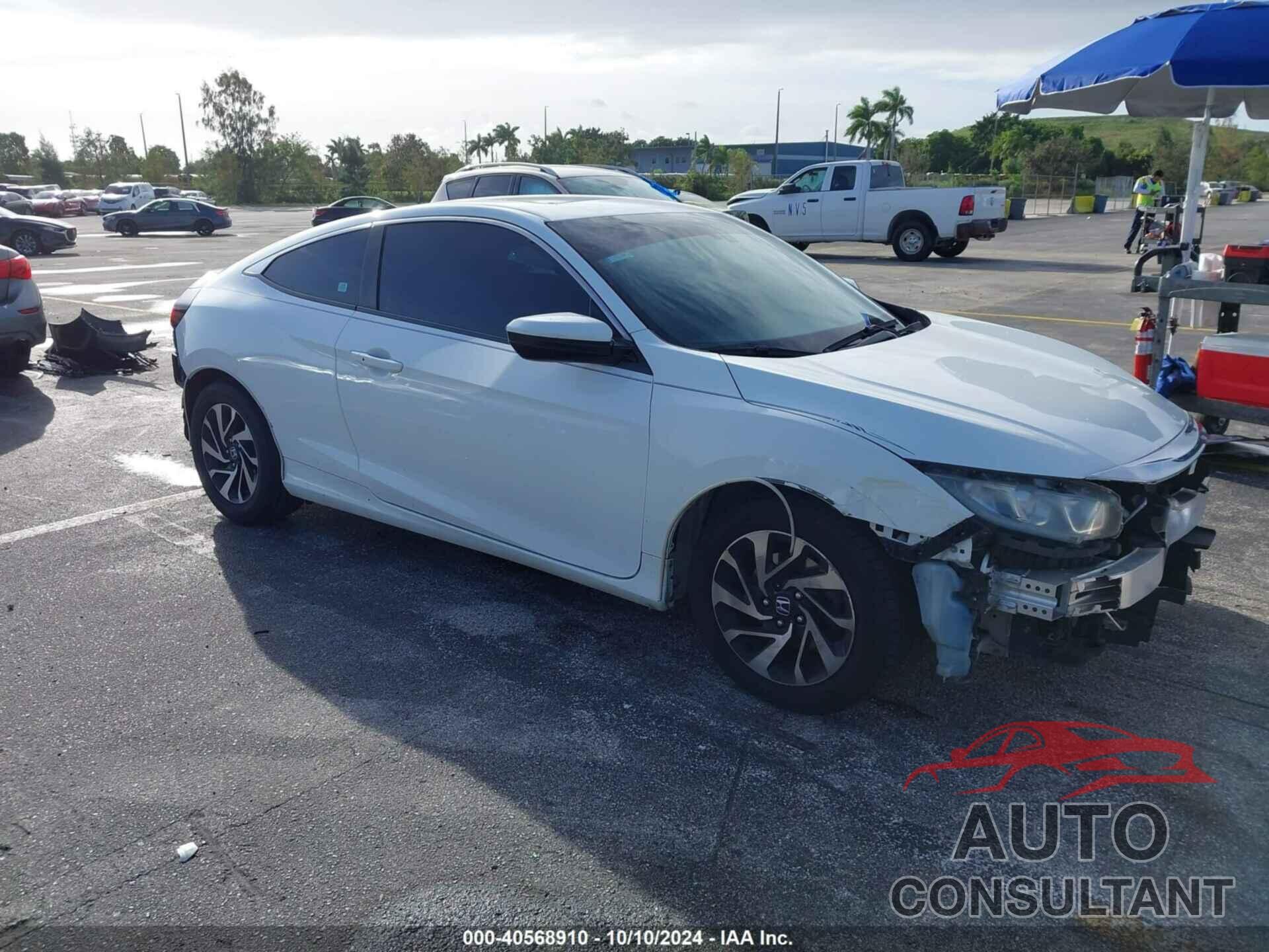 HONDA CIVIC 2018 - 2HGFC4B09JH300530
